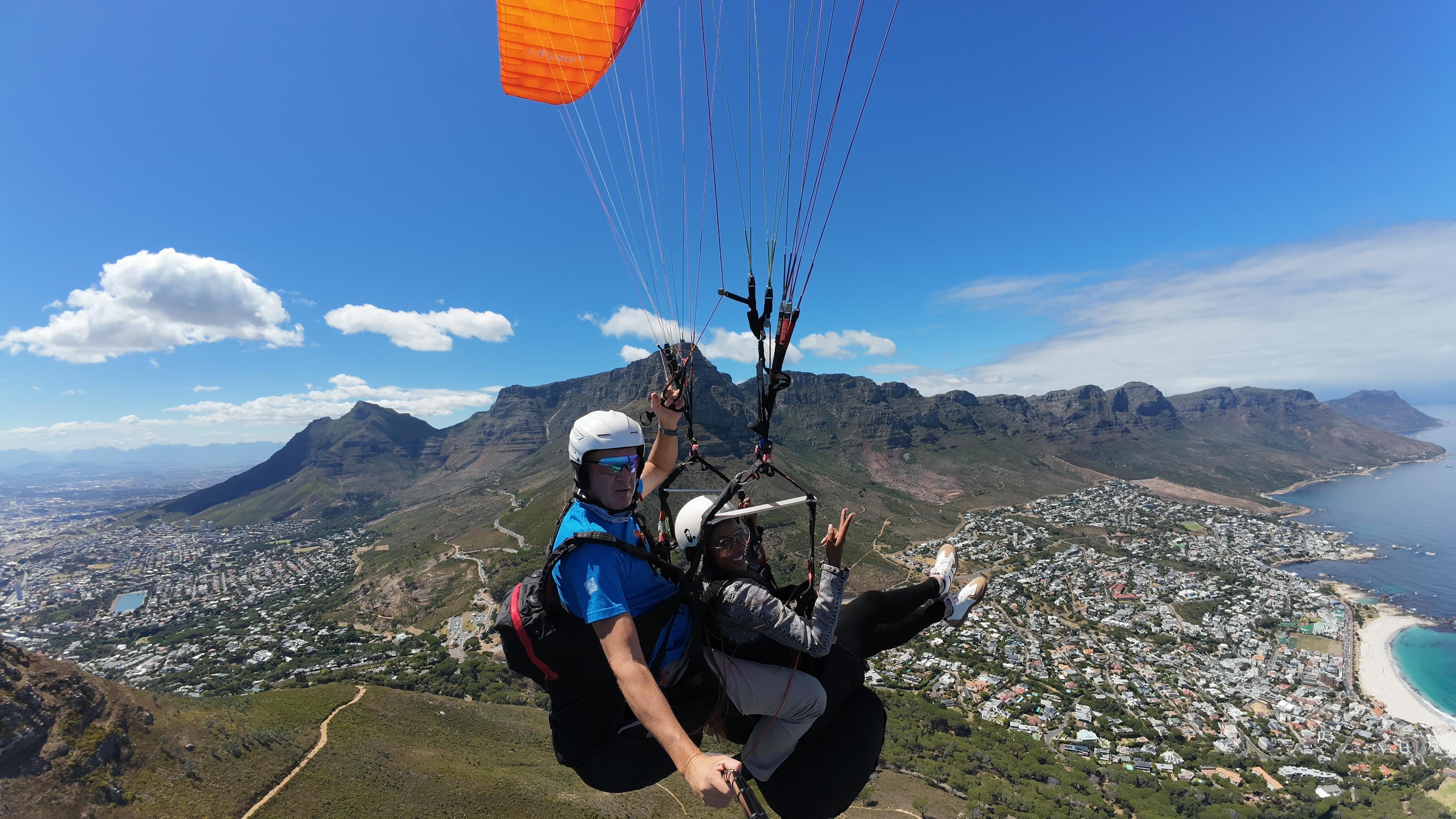 Cape Town Tandem Paragliding with Certified Instructor