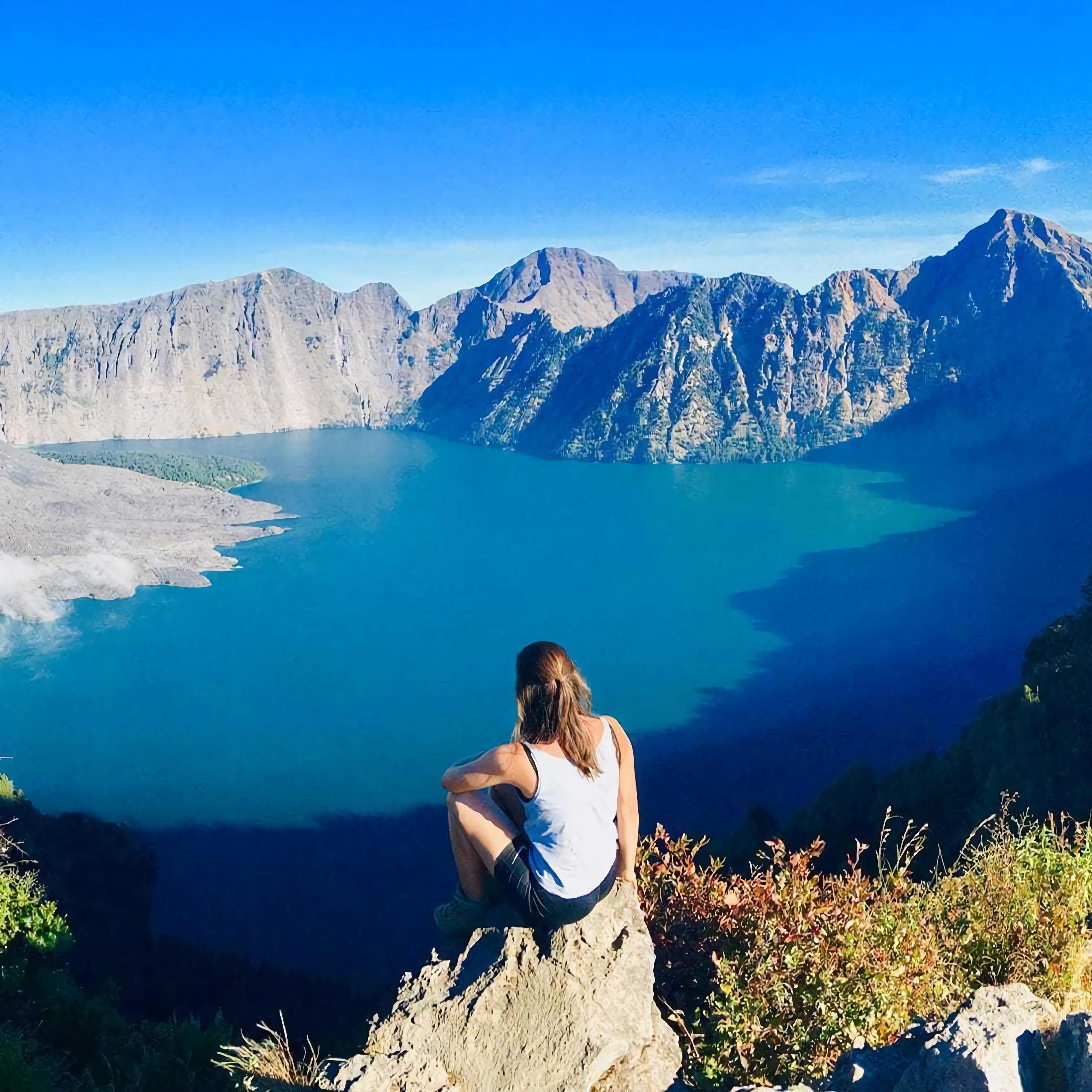 Mount Rinjani One-Day Crater Rim Trek