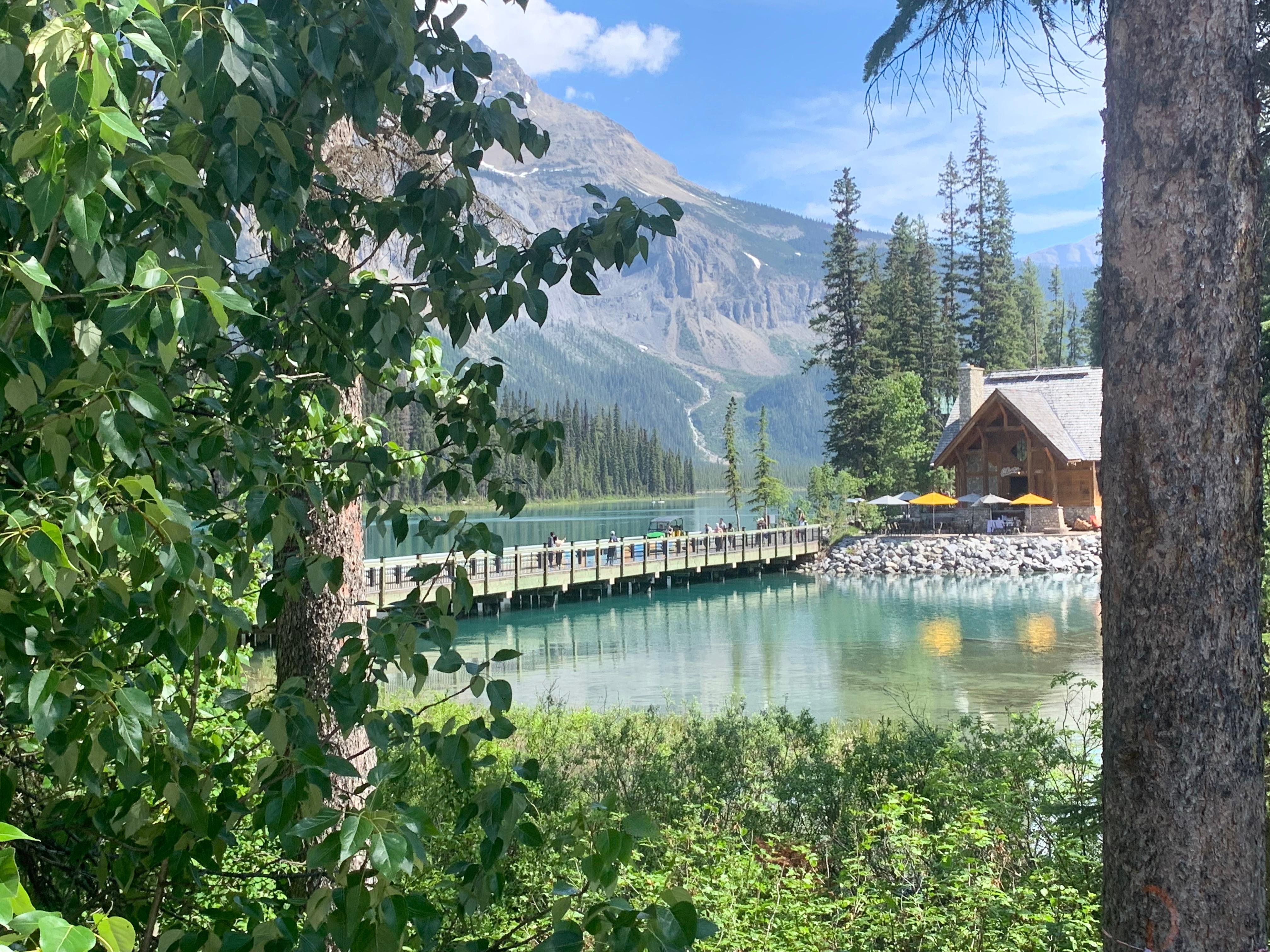 Calgary: 3-Day Lake Louise, Moraine, Emerald, Yoho, Icefield - 2026 (Verified Reviews)