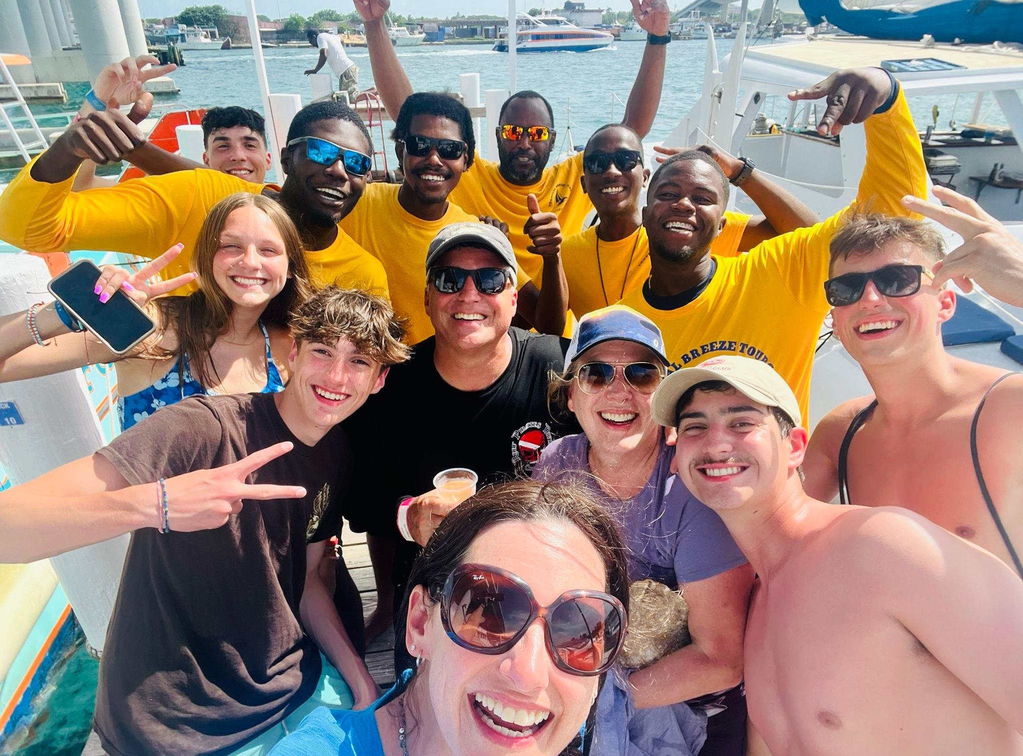 Bahamas Swimming Pigs, Snorkeling & Rum Cruise
