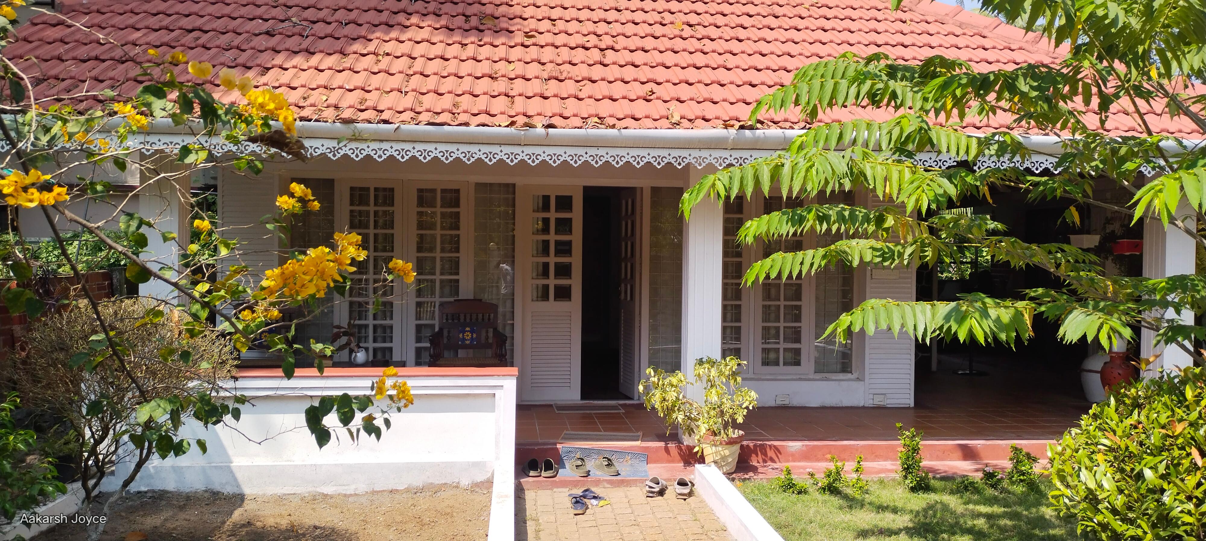 Kochi Backwater Village Immersion with Traditional Sadya Lunch