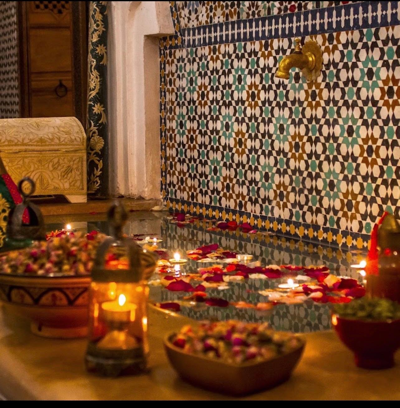 Fez: Traditional Moroccan Hammam & Massage with Transfers