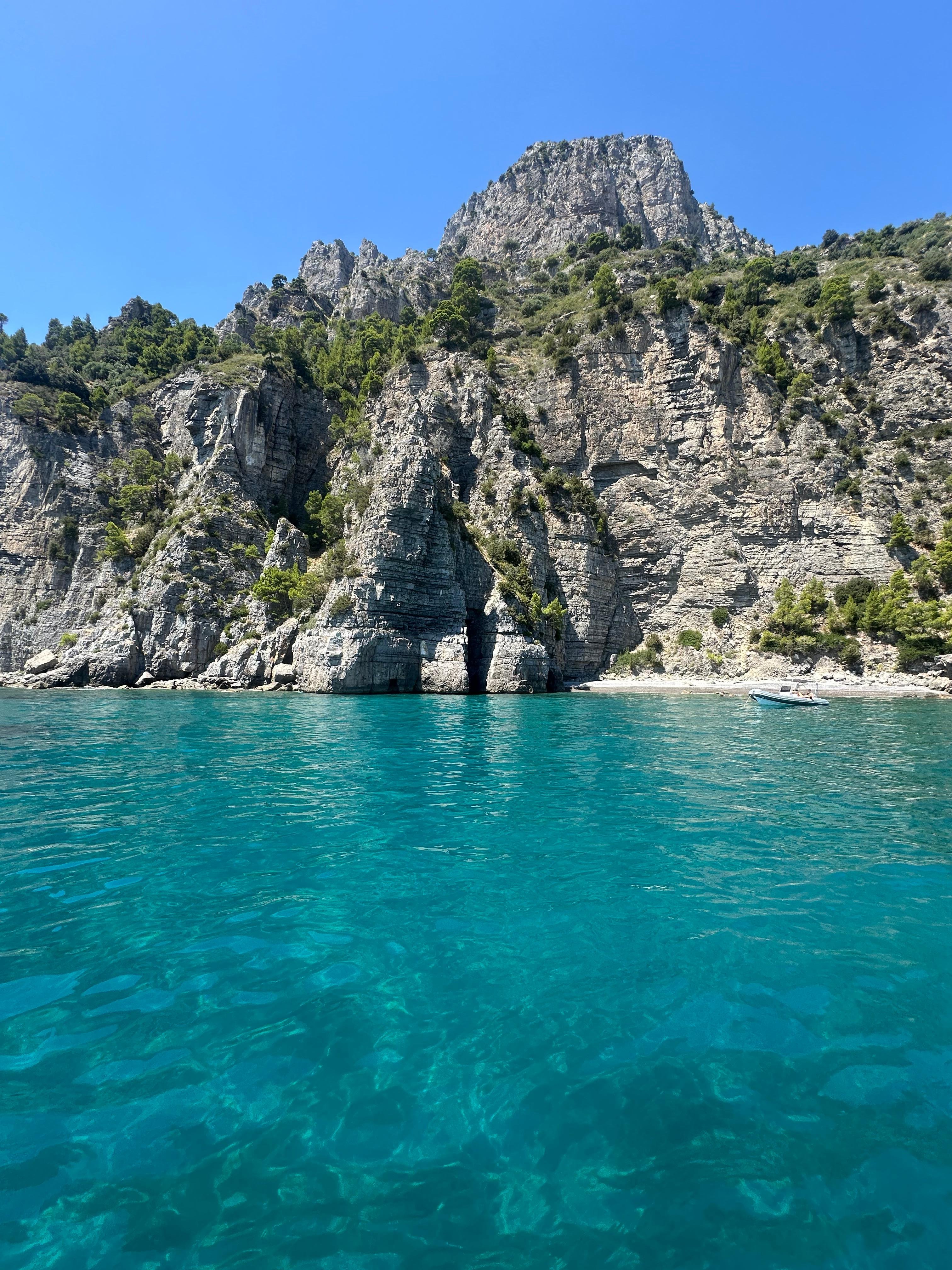 Amalfi Coast Boat Tour: Positano, Amalfi & Li Galli Islands