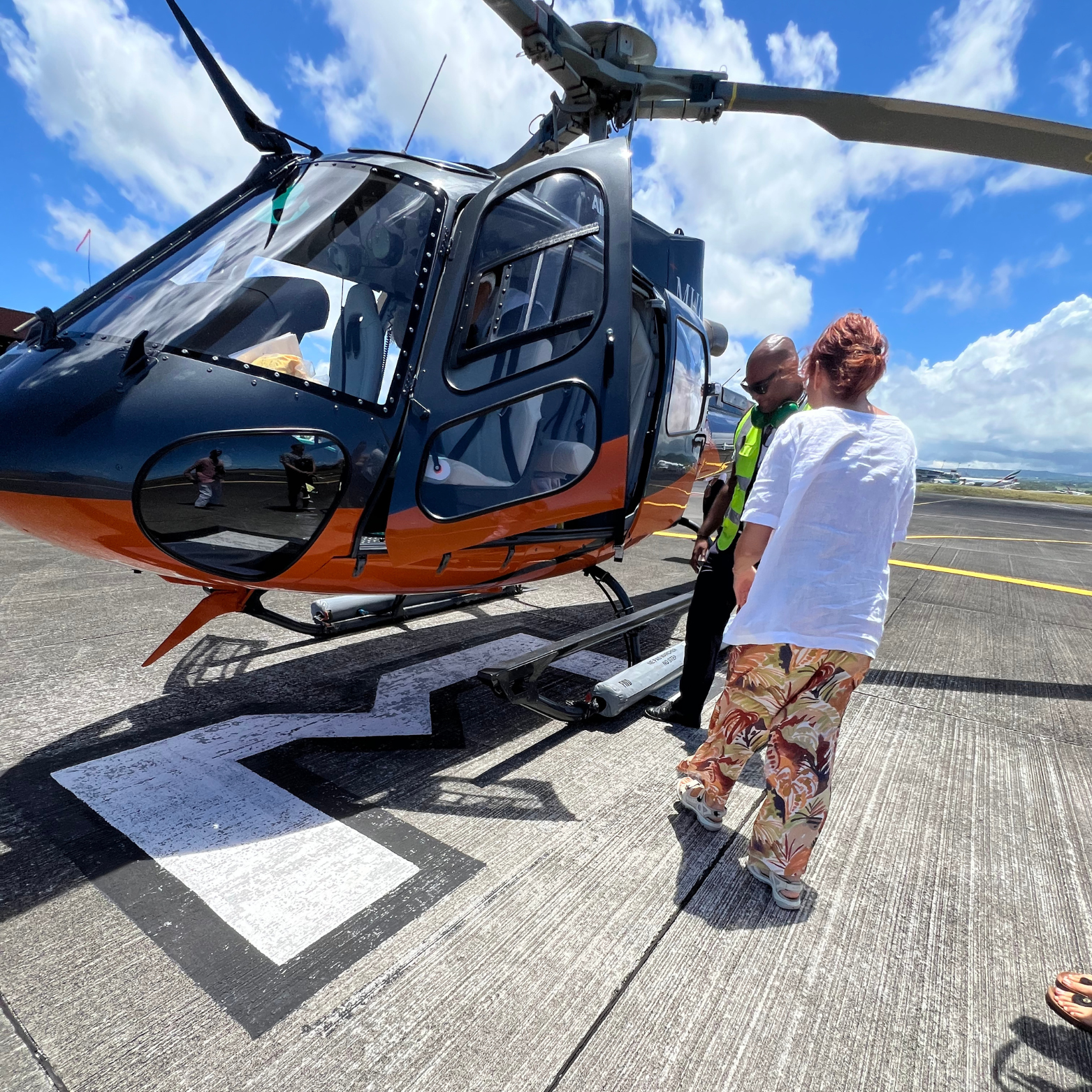 Private Aerial Tour: Mauritius Underwater Waterfall & Landscapes