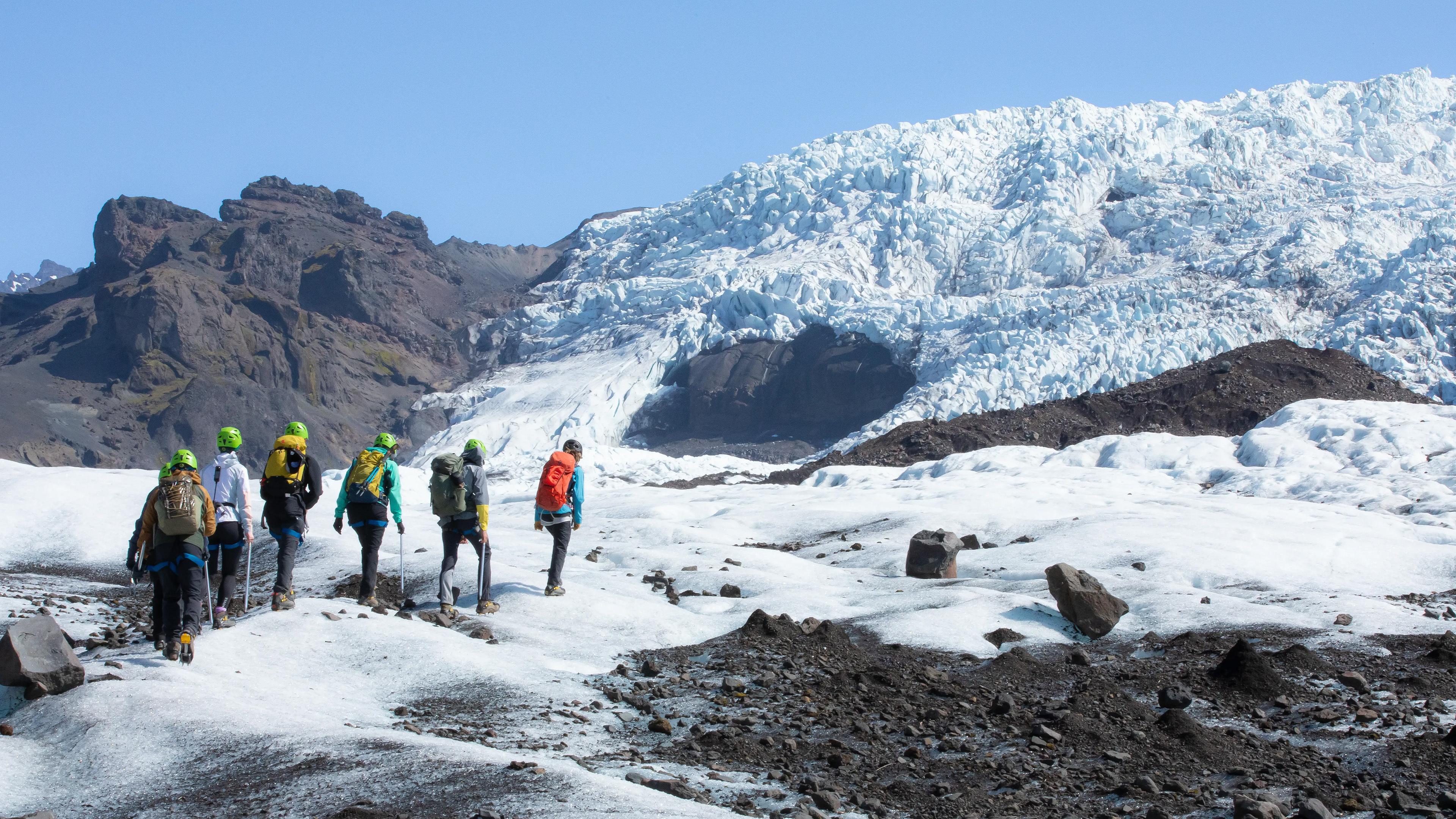 Falljökull Glacier Easy Hike in Skaftafell