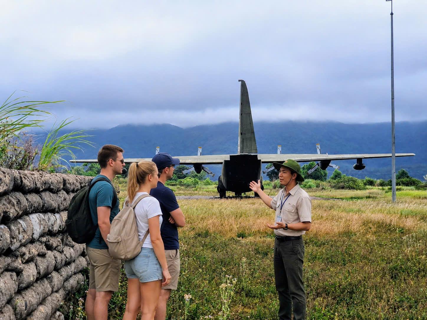 Private DMZ Day Tour from Hue