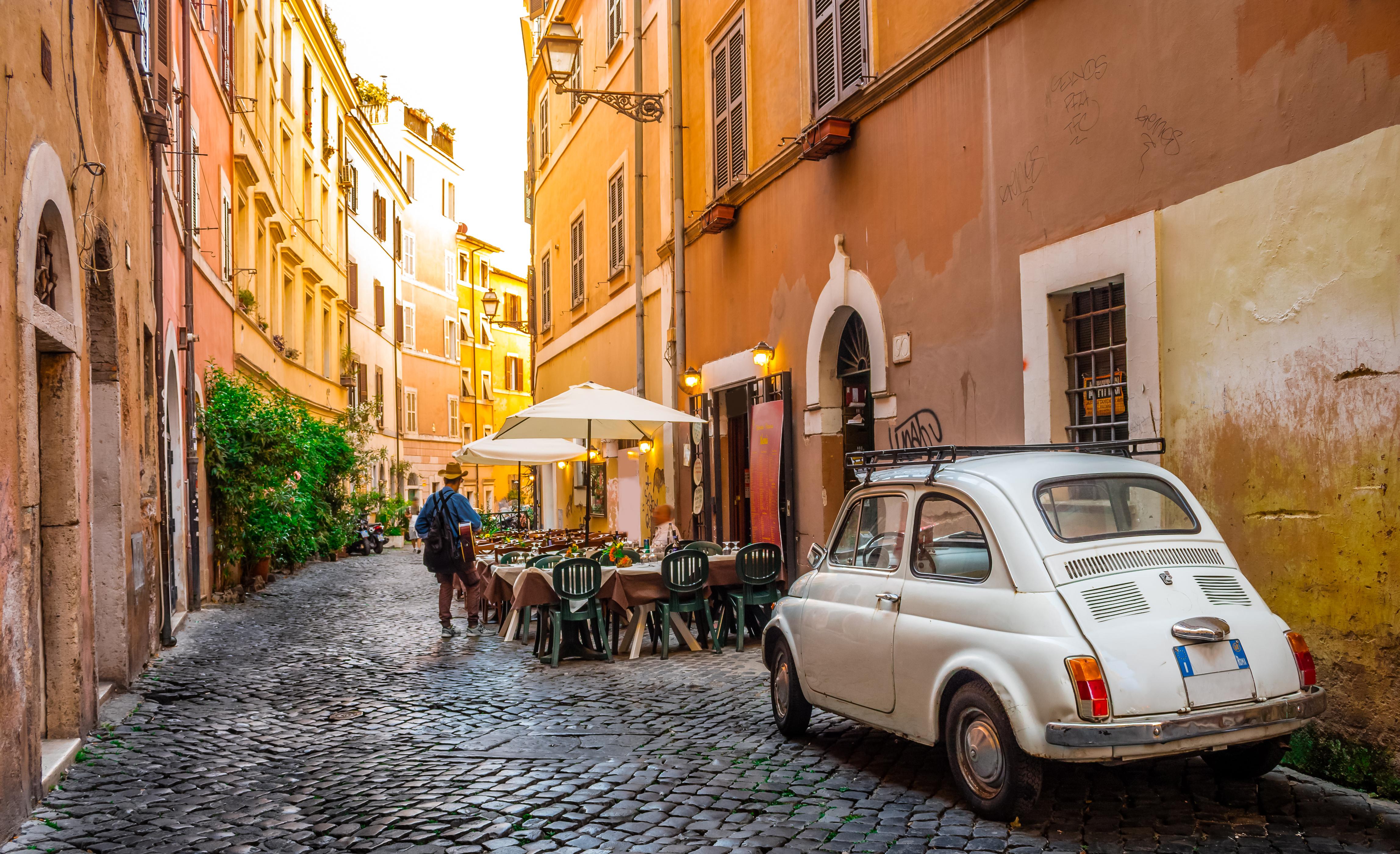 Villa Farnesina & Trastevere Private Walking Tour