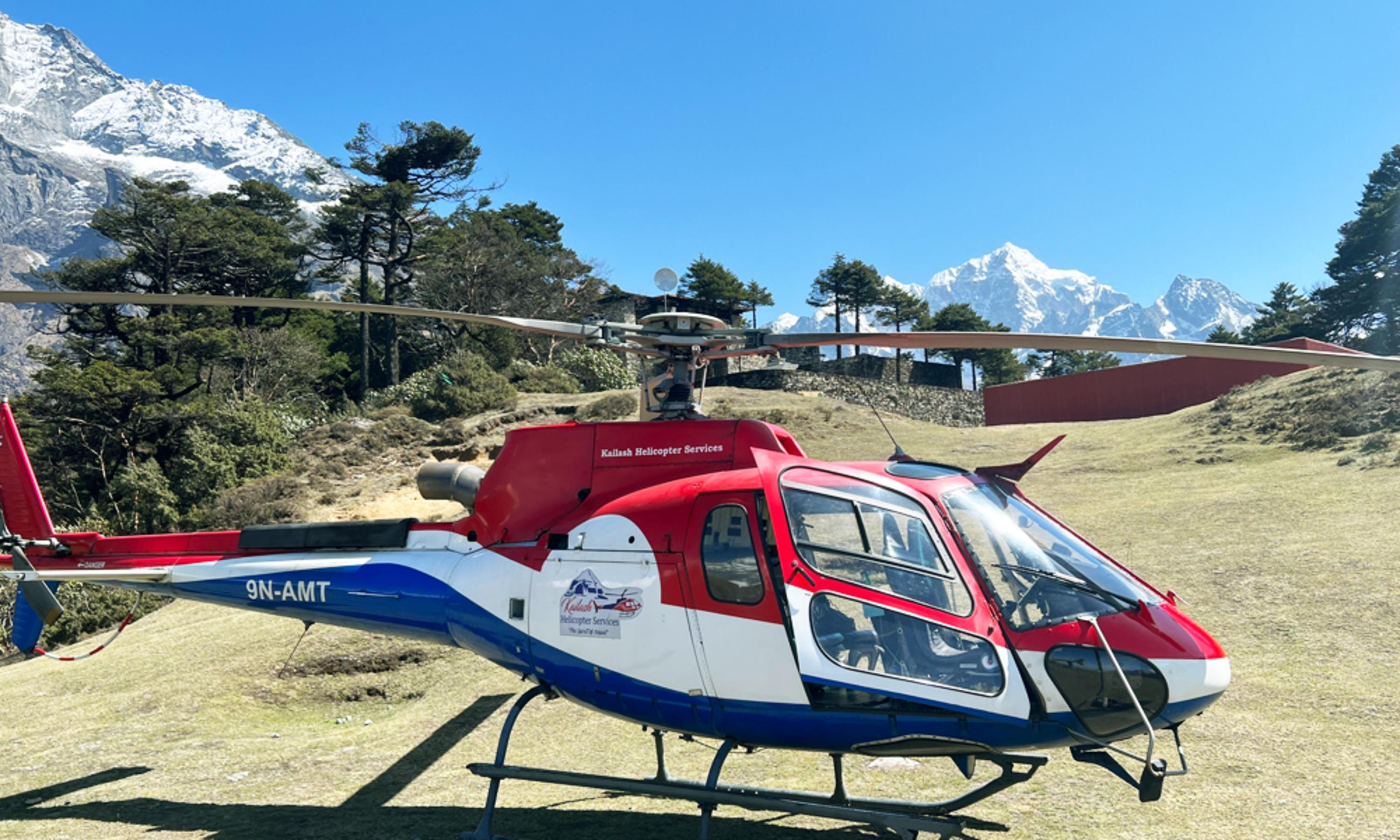 Everest Base Camp Luxury Helicopter Tour from Kathmandu