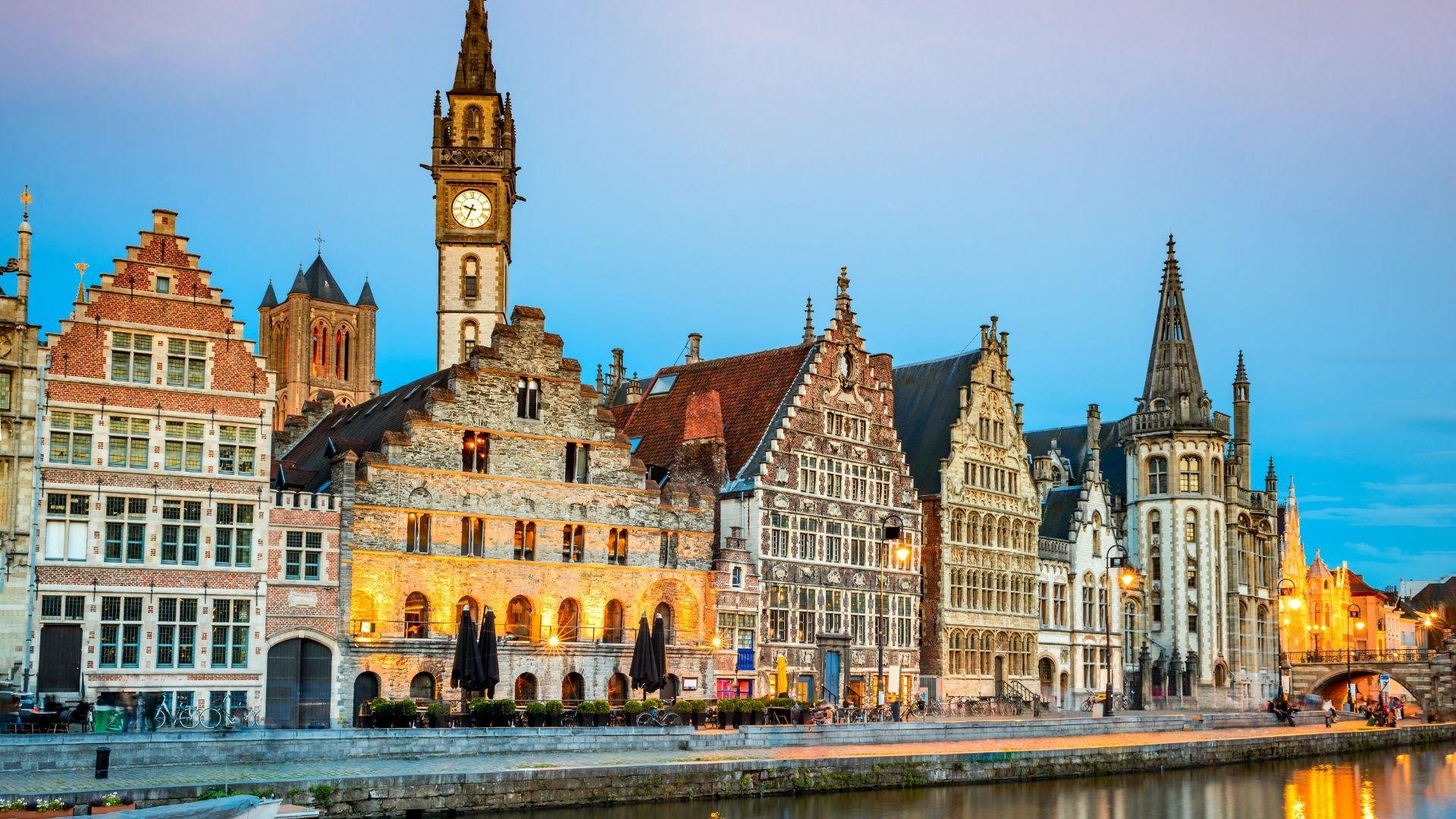 Ghent City Walking Tour with a Local