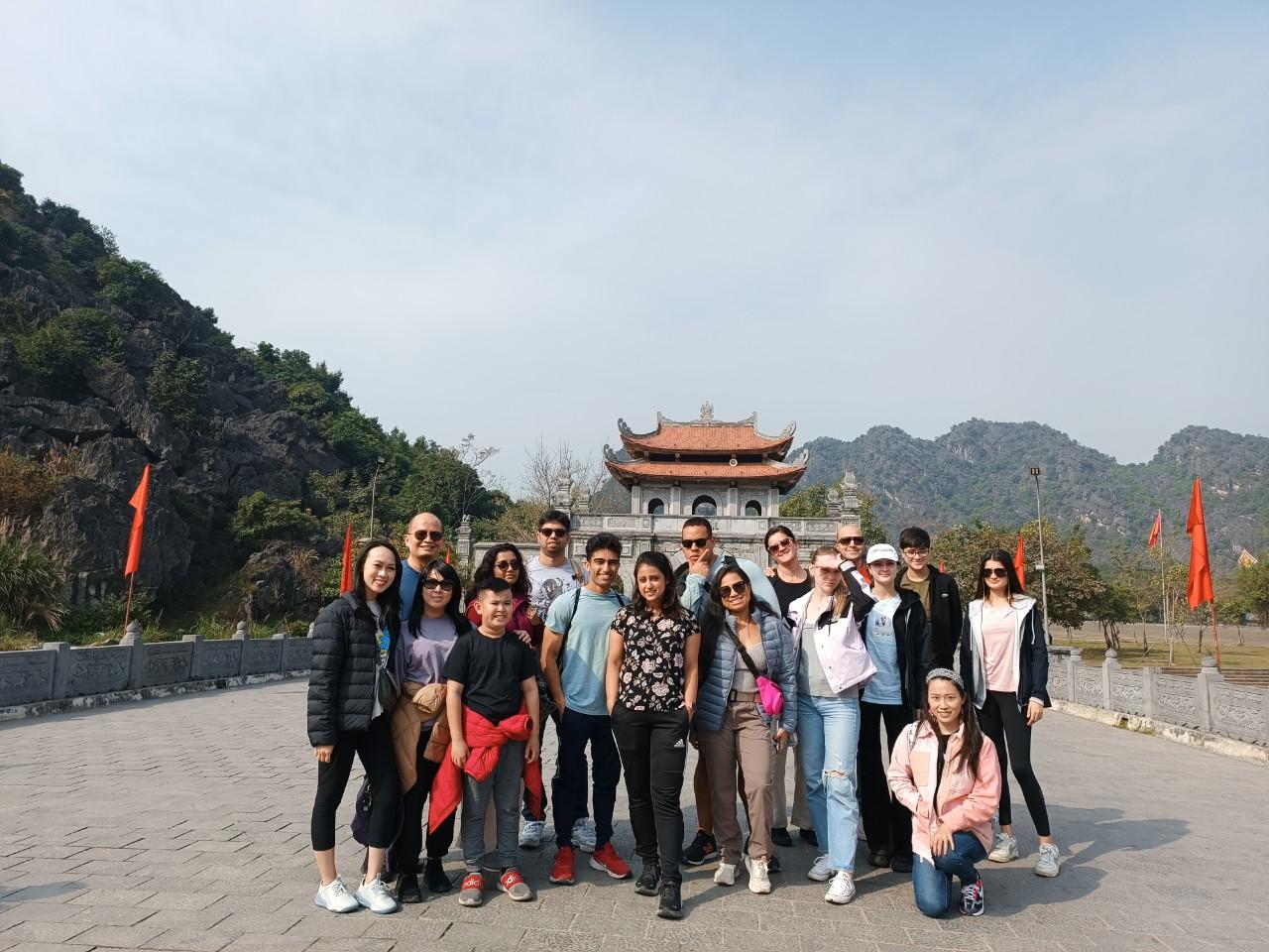 Ninh Binh Full-Day Tour: Hoa Lu, Tam Coc & Mua Cave from Hanoi