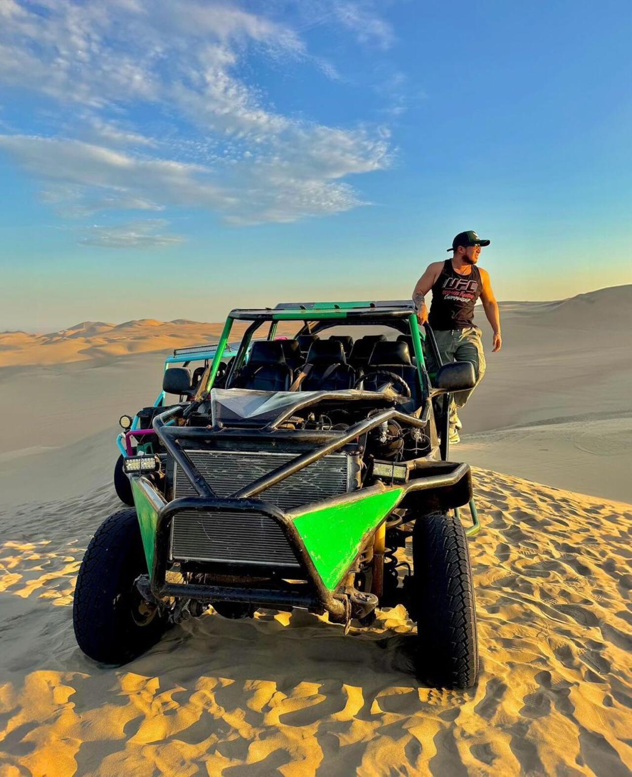 Excursión de un día a Paracas y Huacachina: vida silvestre, aventura en el desierto y cata de vinos