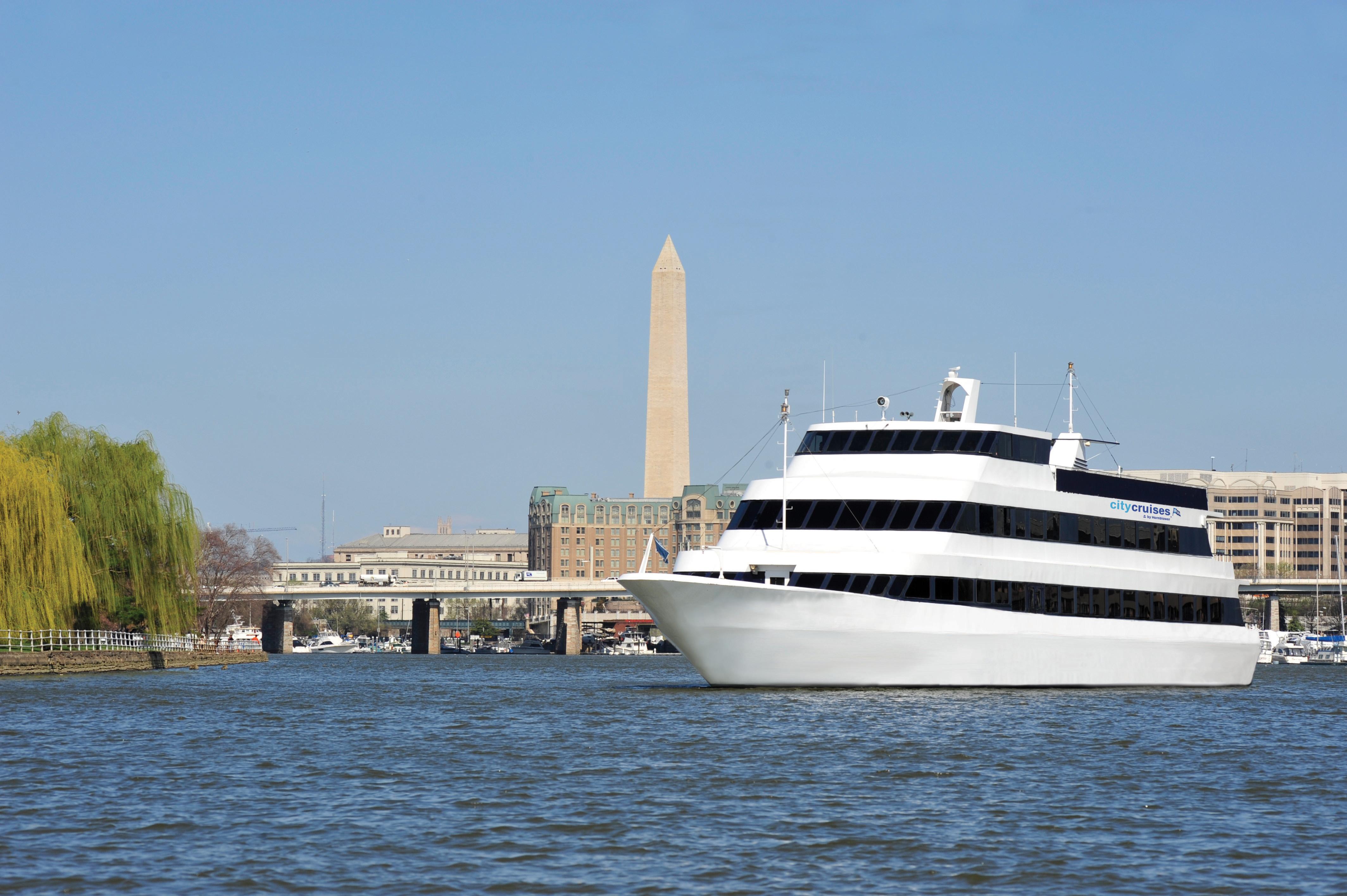Washington DC Potomac River Buffet Cruise aboard Spirit of Washington