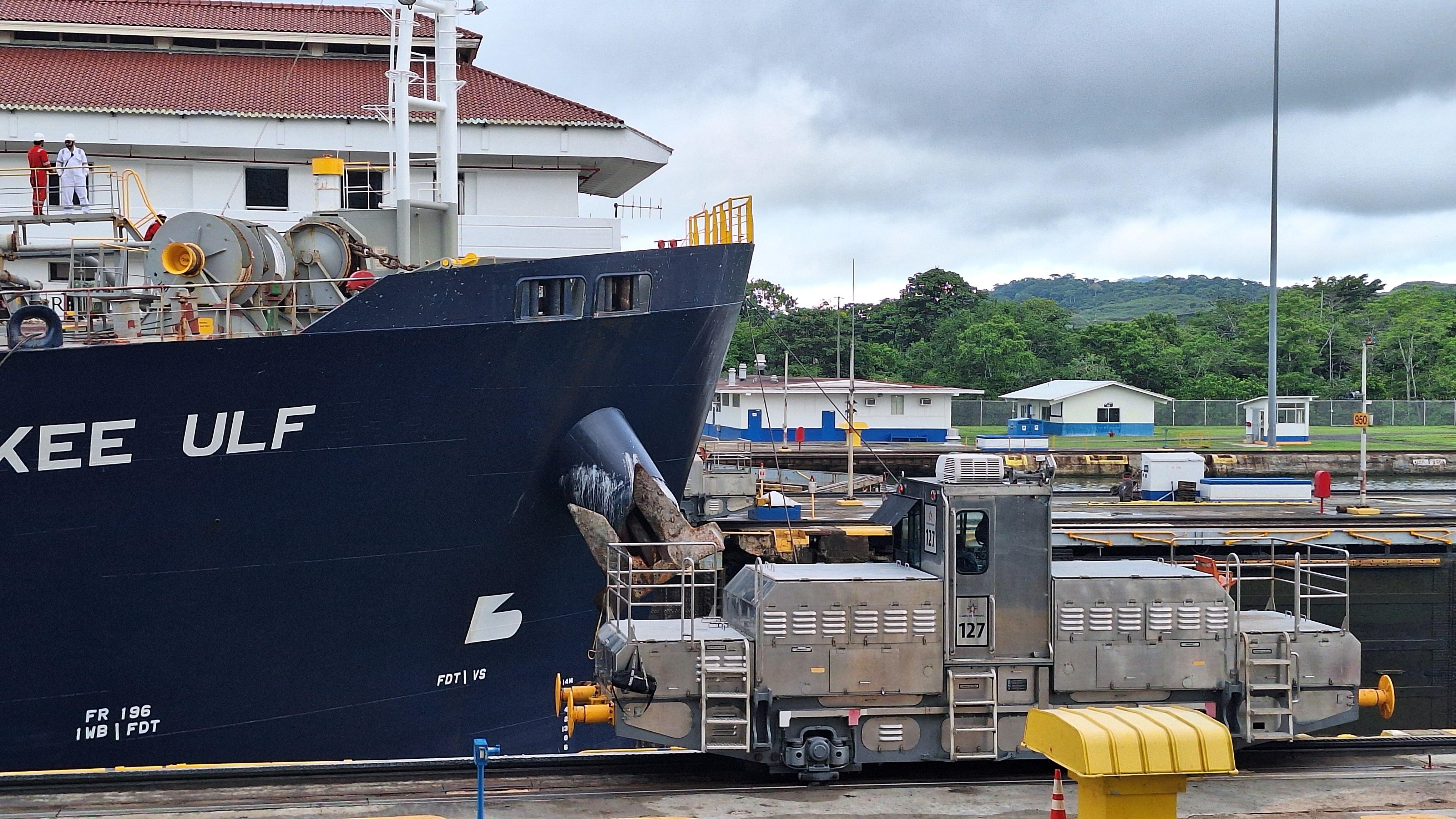 Private Panama Canal & Miraflores Locks Sightseeing Tour