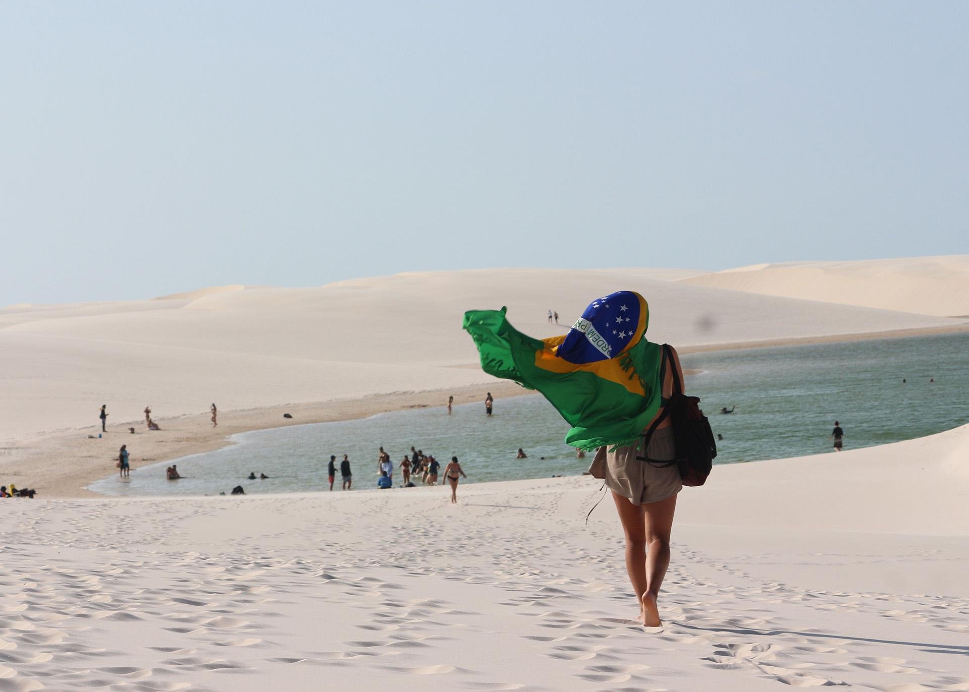 Lençóis Maranhenses Full-Day Lagoons Adventure by 4x4