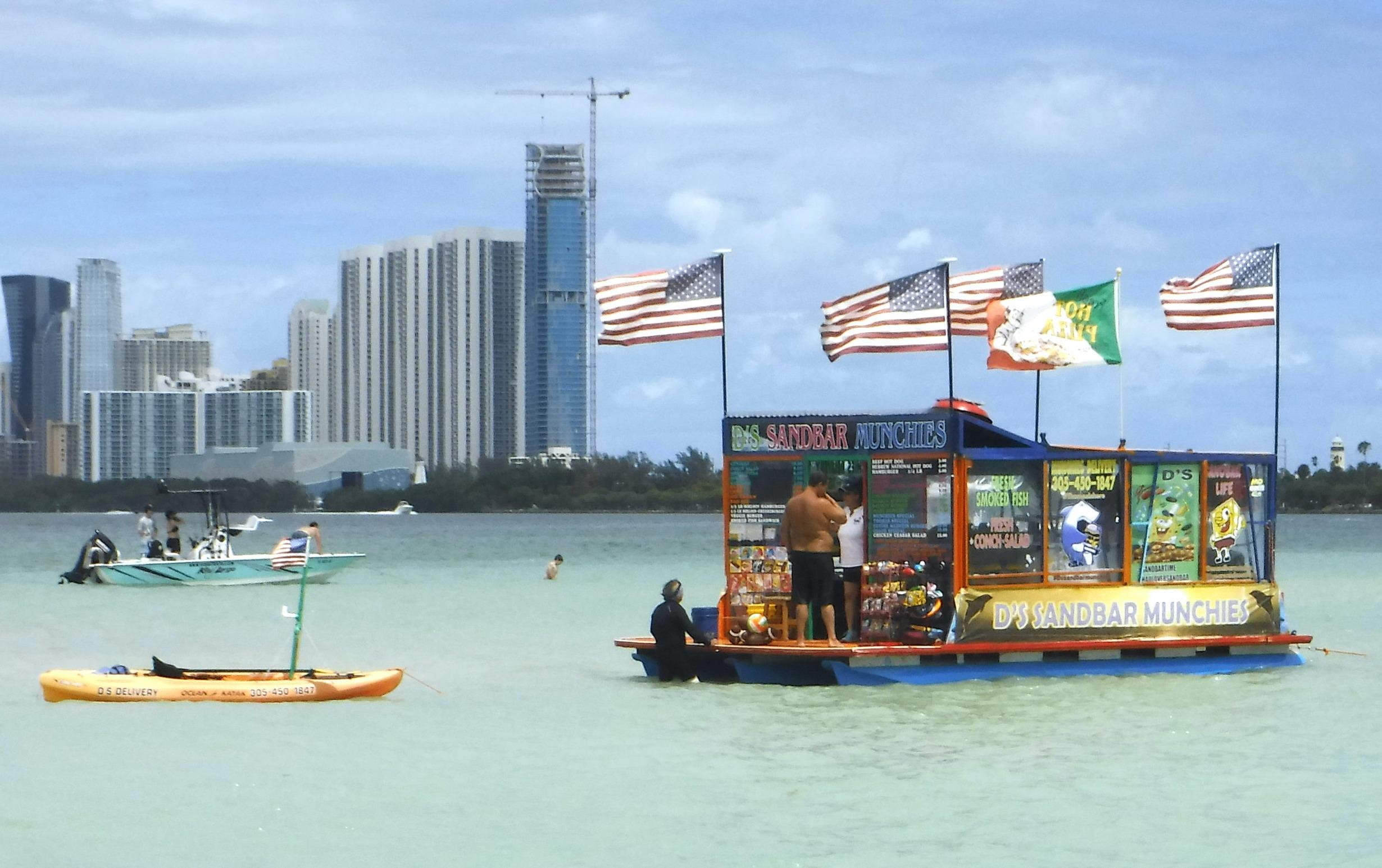 Private Miami Boat Tour: Sandbars & Celebrity Mansions