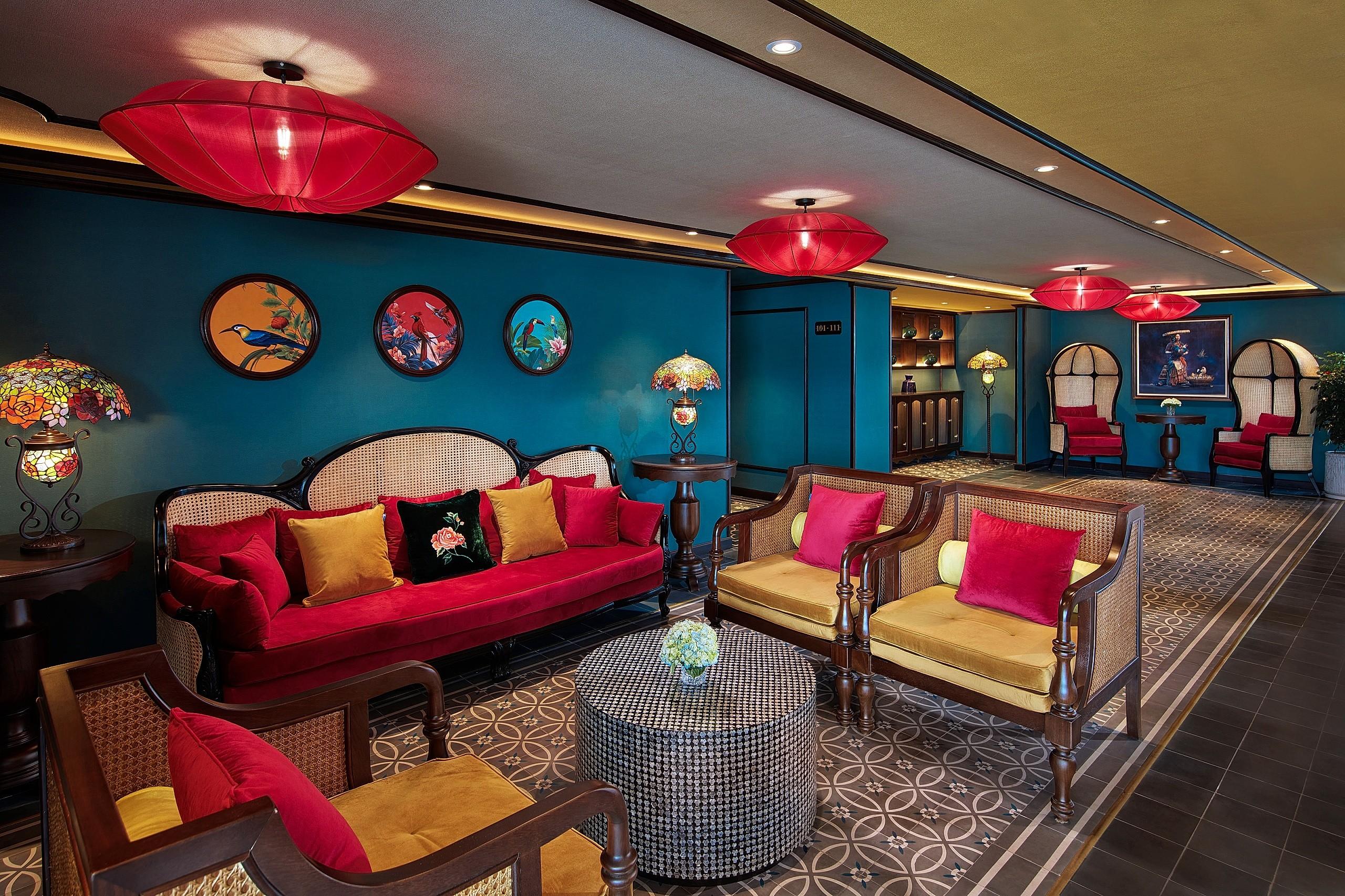 Ha Long Bay 3-Day Luxury Cruise aboard Indochine Premium