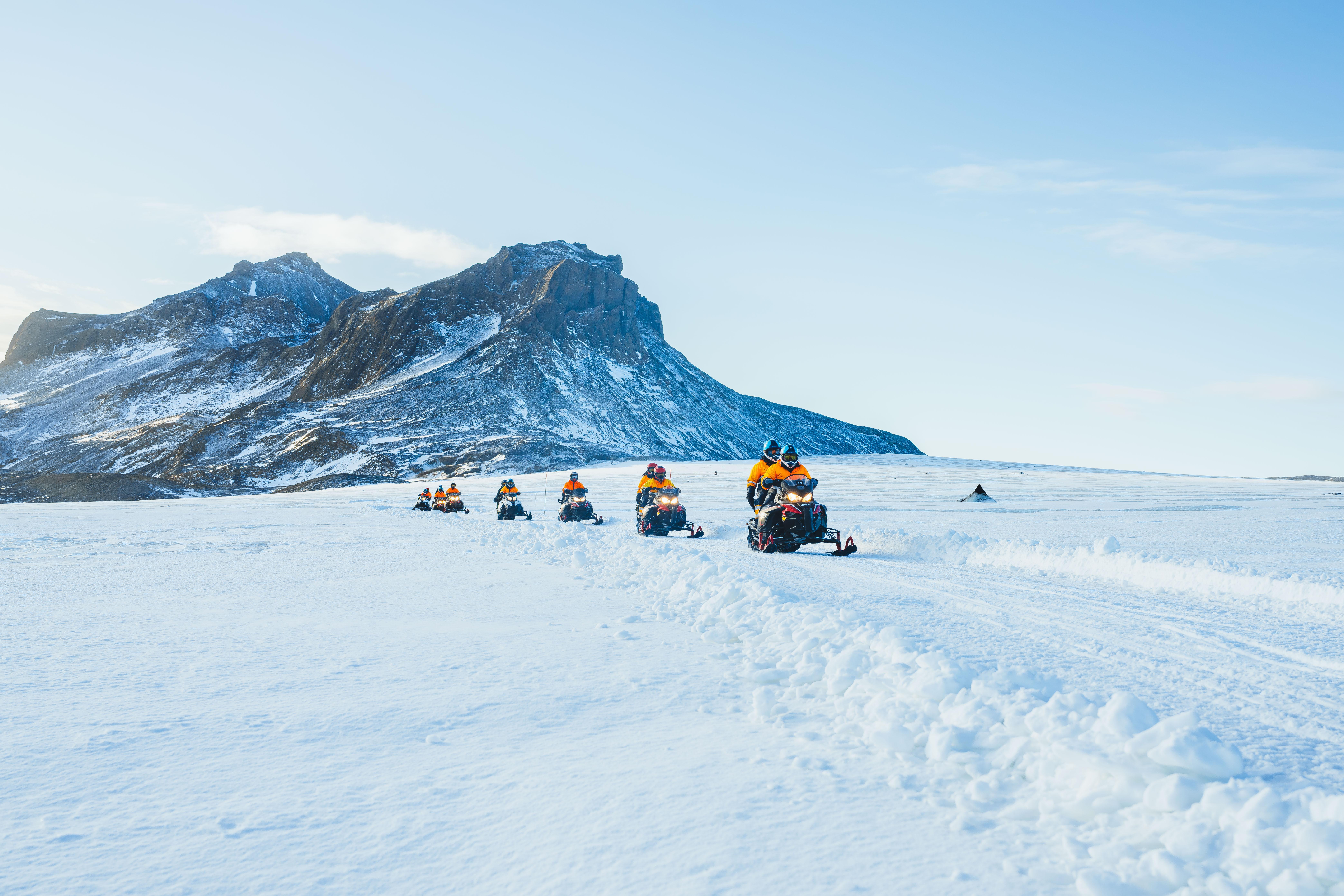 Iceland Golden Circle & Langjökull Glacier Snowmobile Super Jeep Tour