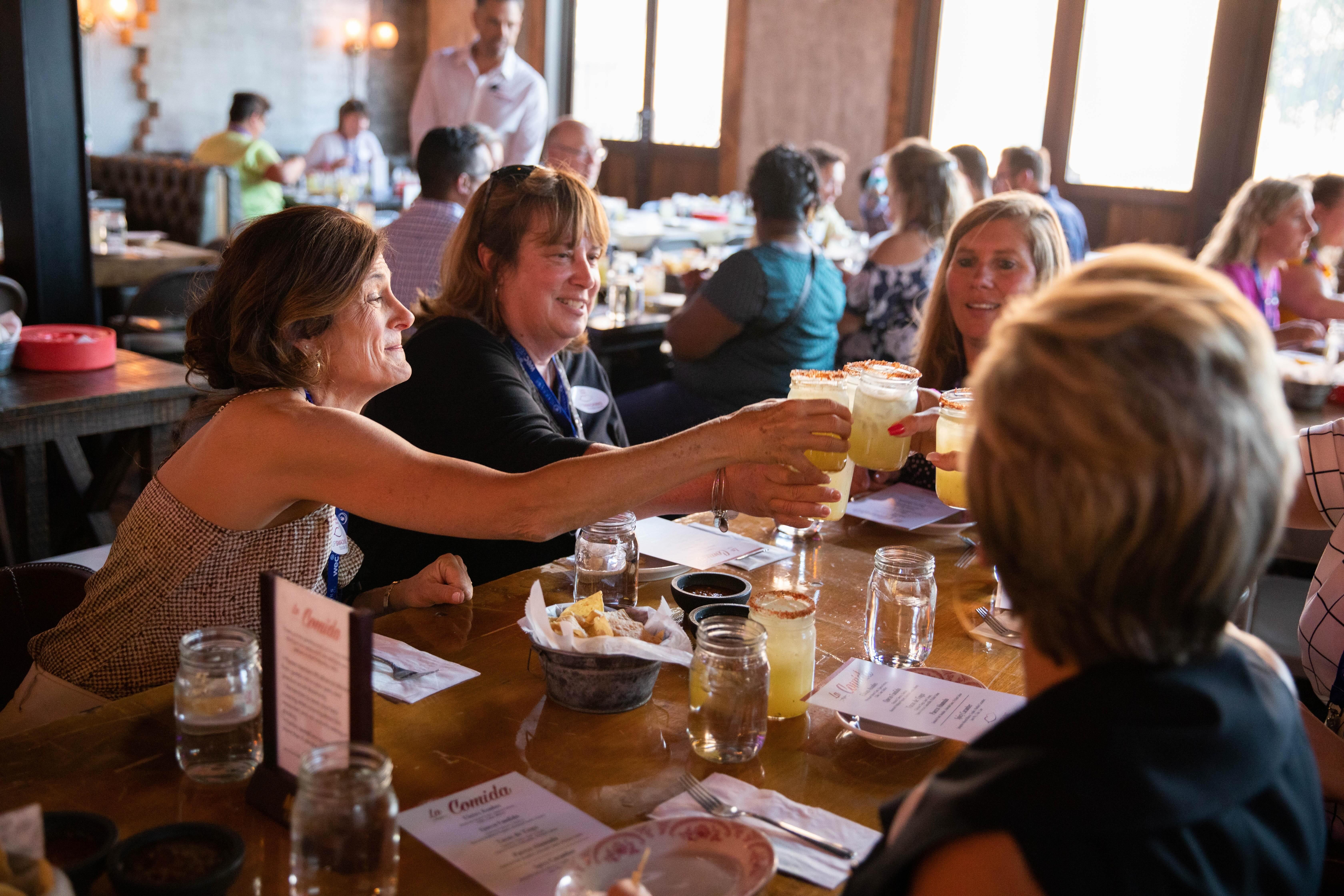 Las Vegas: Downtown Guided Food & Walking Tour