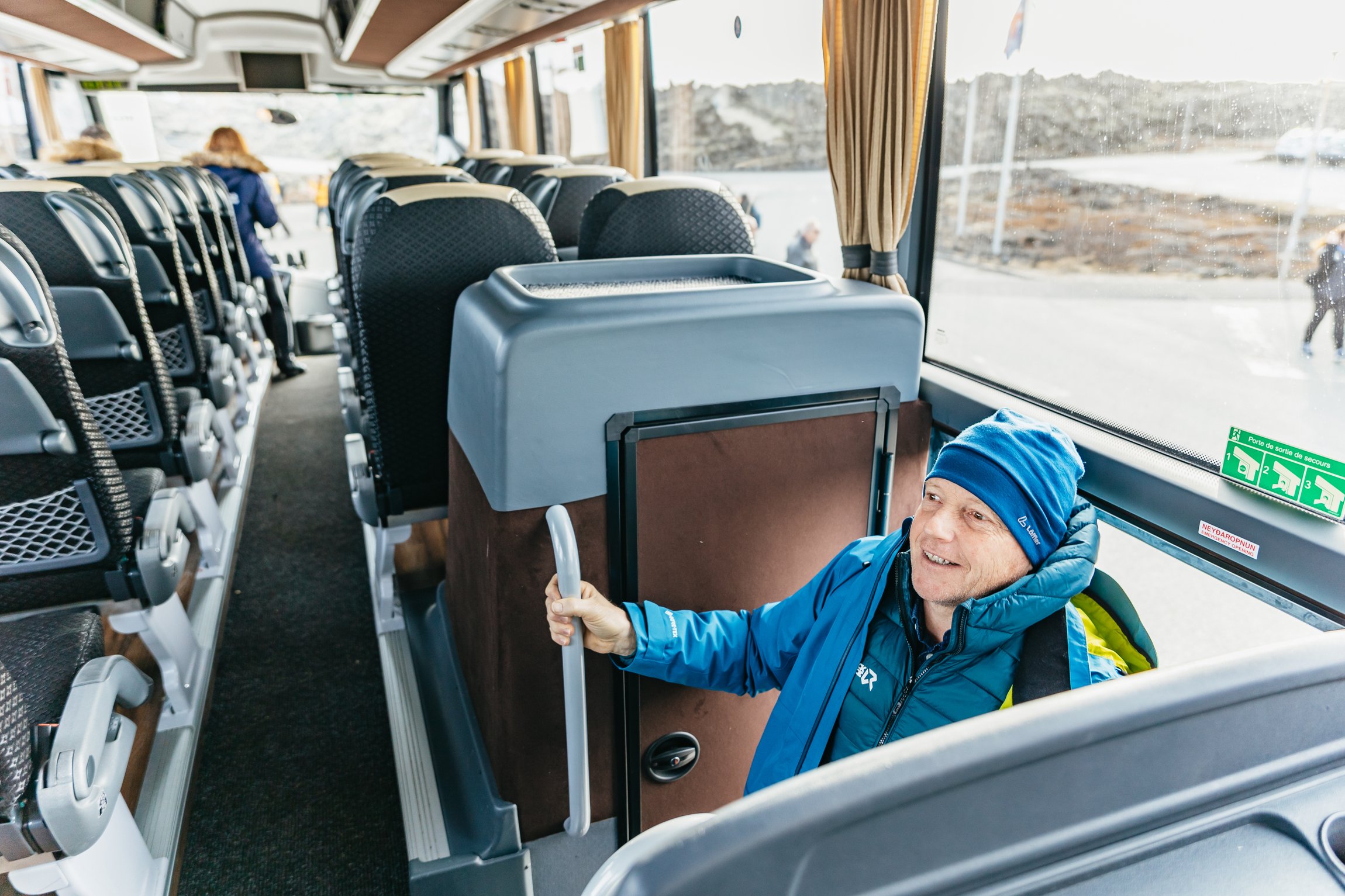 Reykjavik to Blue Lagoon Roundtrip Shuttle