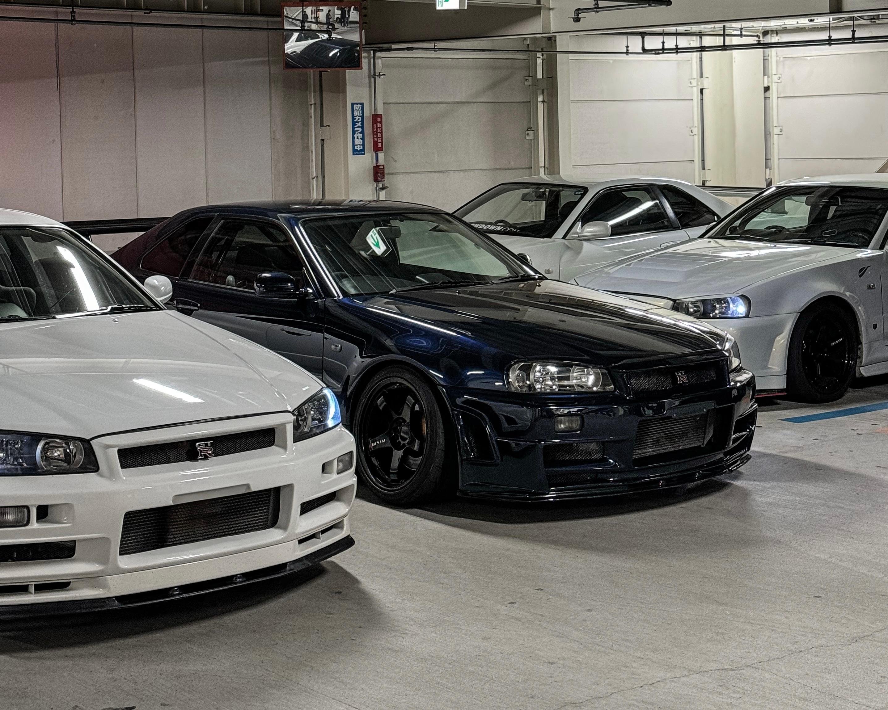 【450hp-700hp R34 GT-R】Daikoku PA, Tokyo: Private Tour