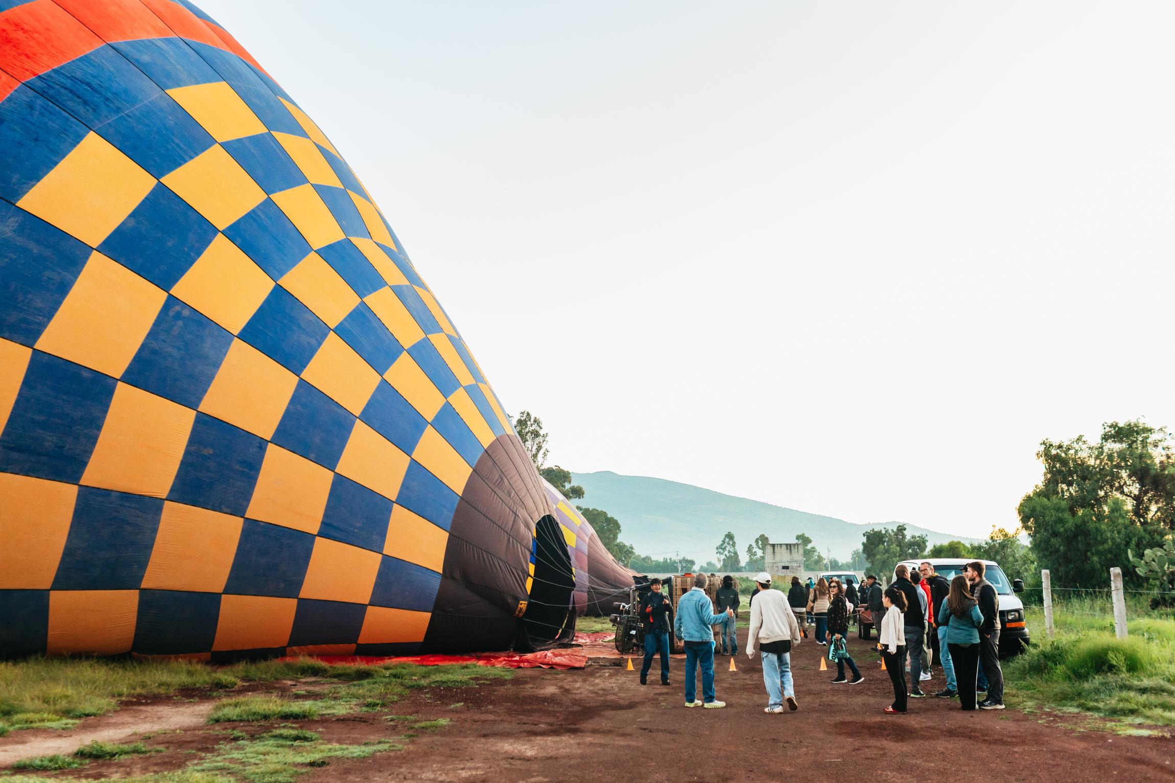 Teotihuacan Hot Air Balloon Adventure & Archaeological Tour