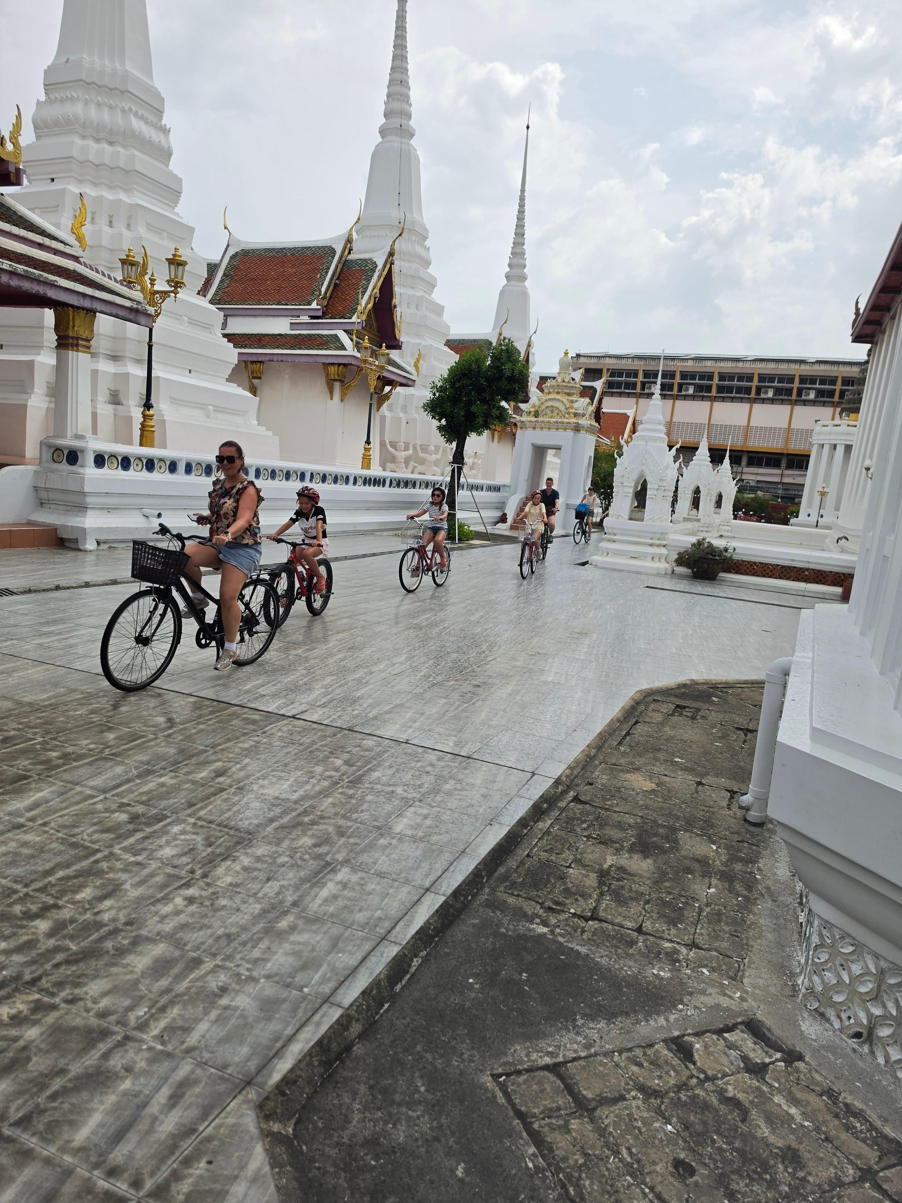 Hidden Gems Bike Tour with Street Food Tasting