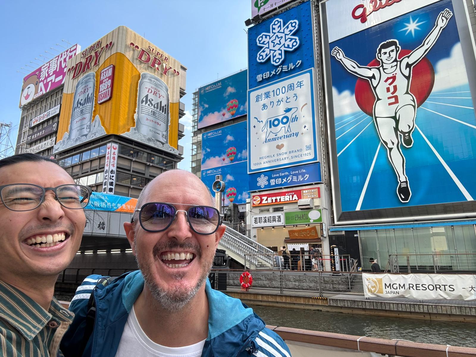 Osaka Highlights: Castle, Sky Building & Street Food Districts