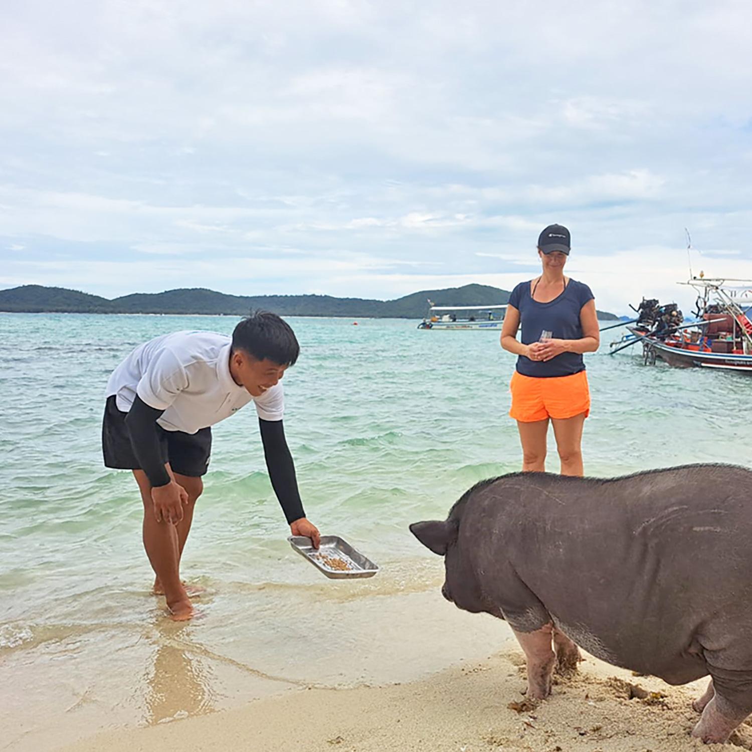 Private Island Hopping: Koh Mudsum & Koh Tan Boat Tour