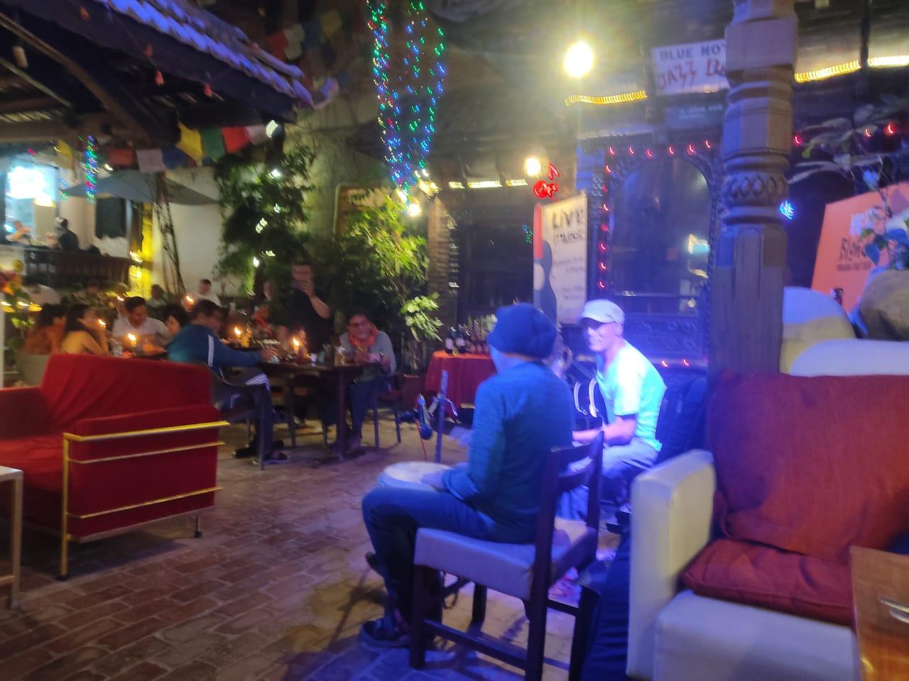 Kathmandu Nightlife & Pub Crawl: Thamel Social Tour