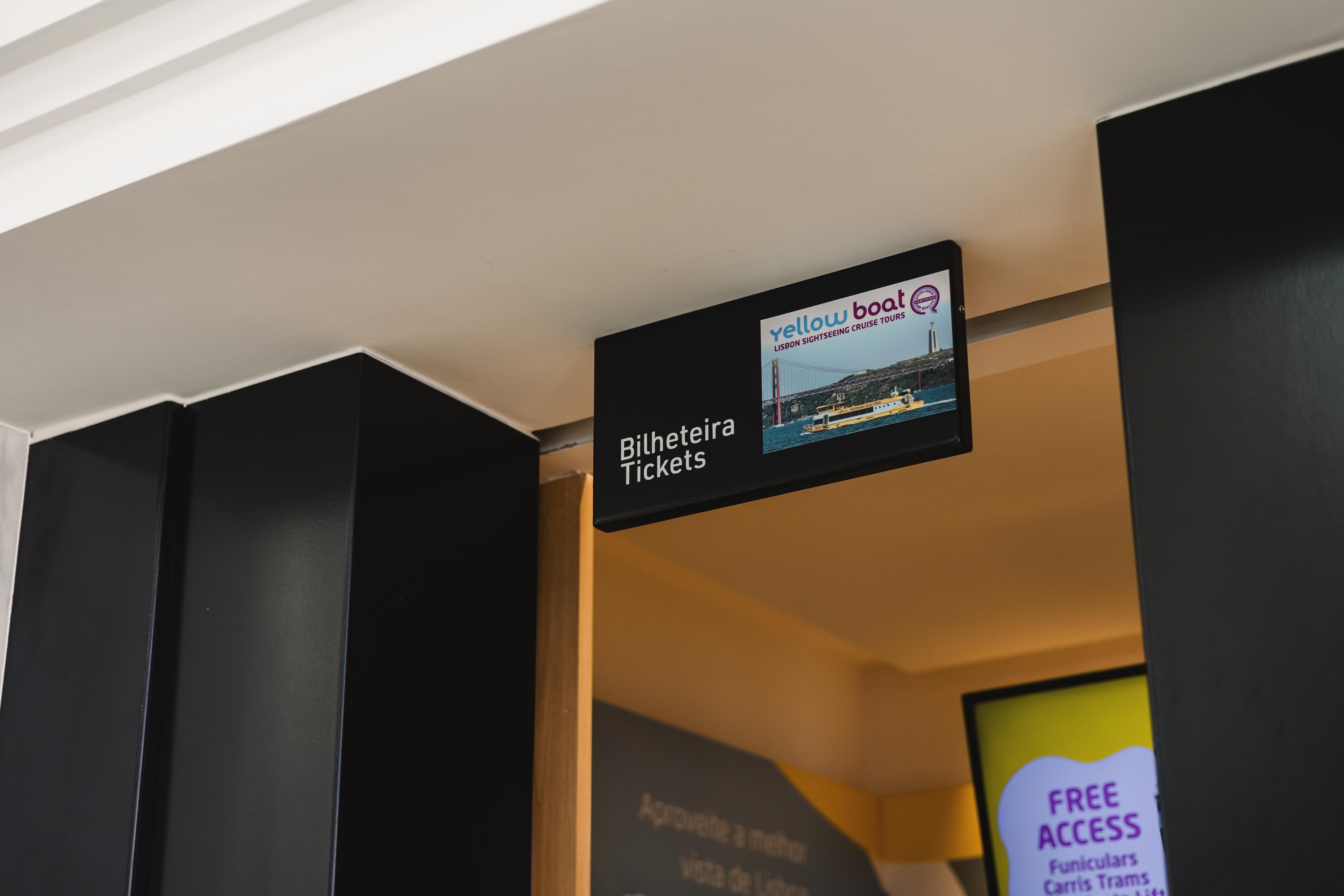 Lisbon Boat & Hop-on Hop-off Bus Pass (48 Hours)