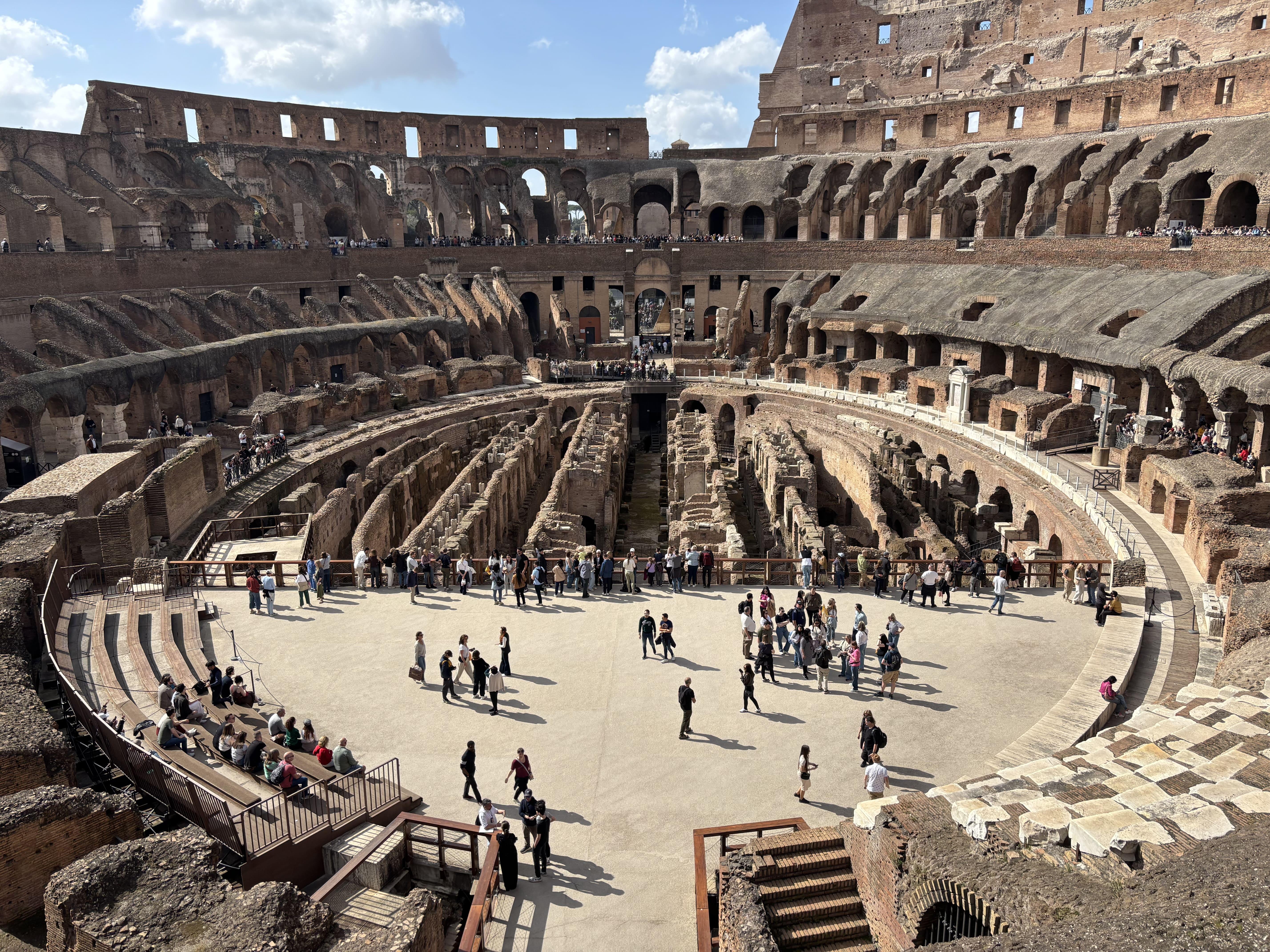 Colosseum Arena, Roman Forum & Palatine Hill Guided Tour
