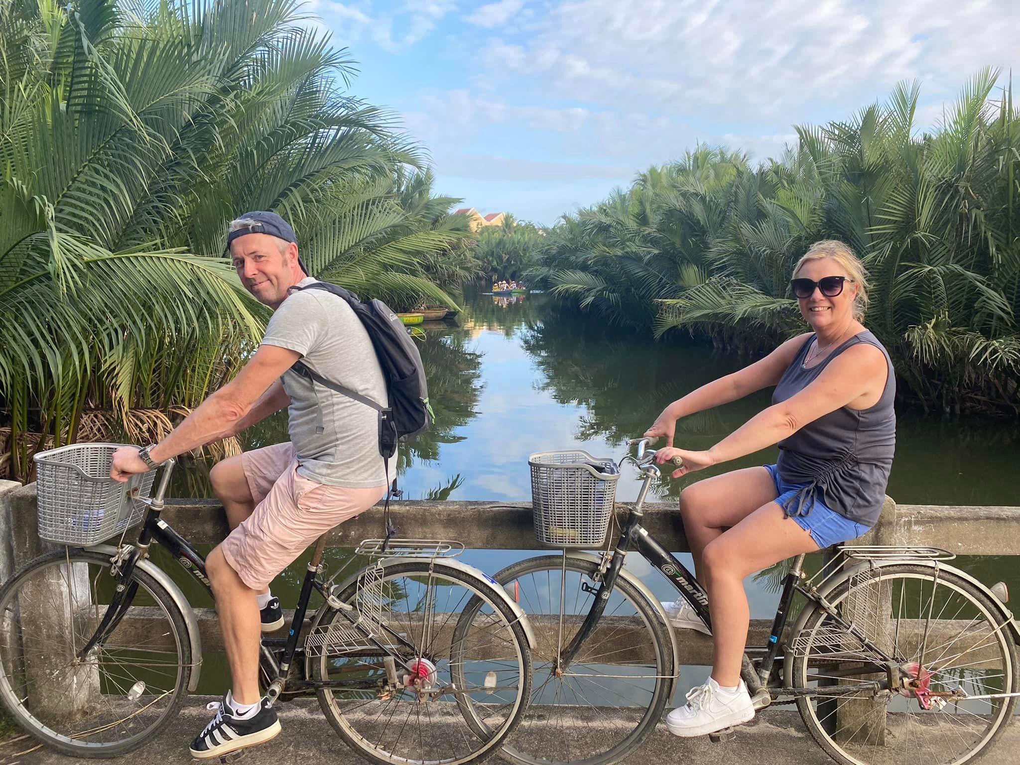 Mekong Delta VIP Day Tour from Ho Chi Minh City by Luxury Limousine