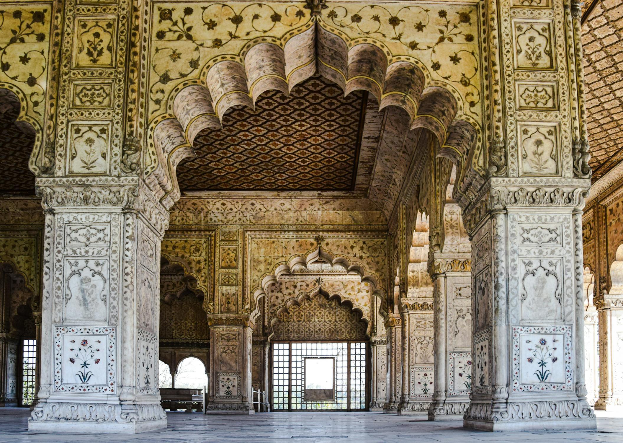 Delhi to Taj Mahal & Agra Day Trip by Gatimaan Express
