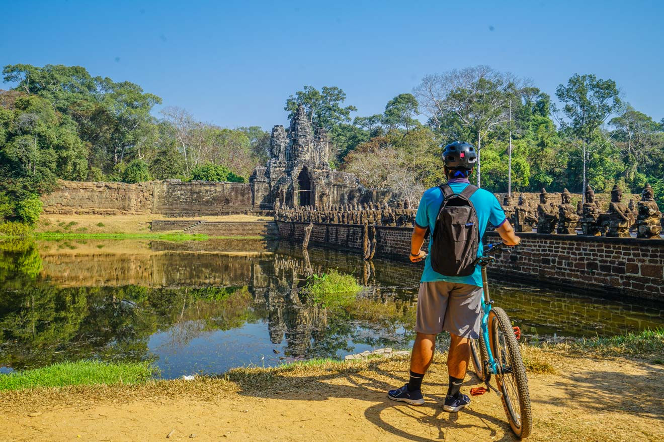 Private E-Bike Temple Exploration: Angkor Wat & Jungle Trails