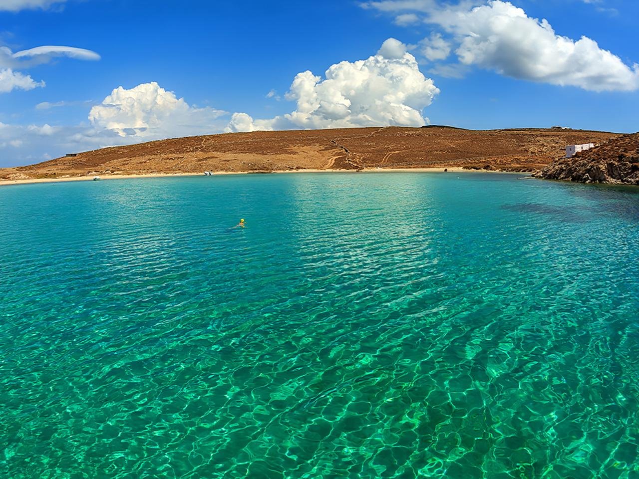 Mykonos Catamaran Cruise with Onboard Lunch and Drinks