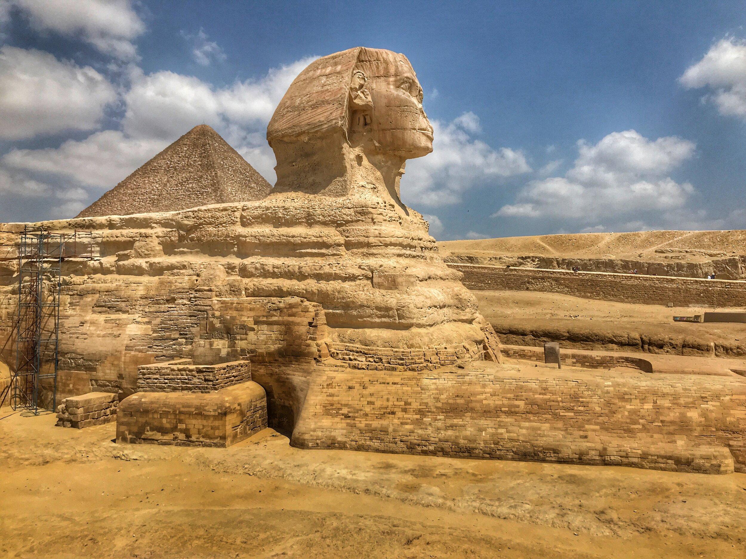 Cairo: Pyramids, Sakkara & Memphis Full-Day Expedition