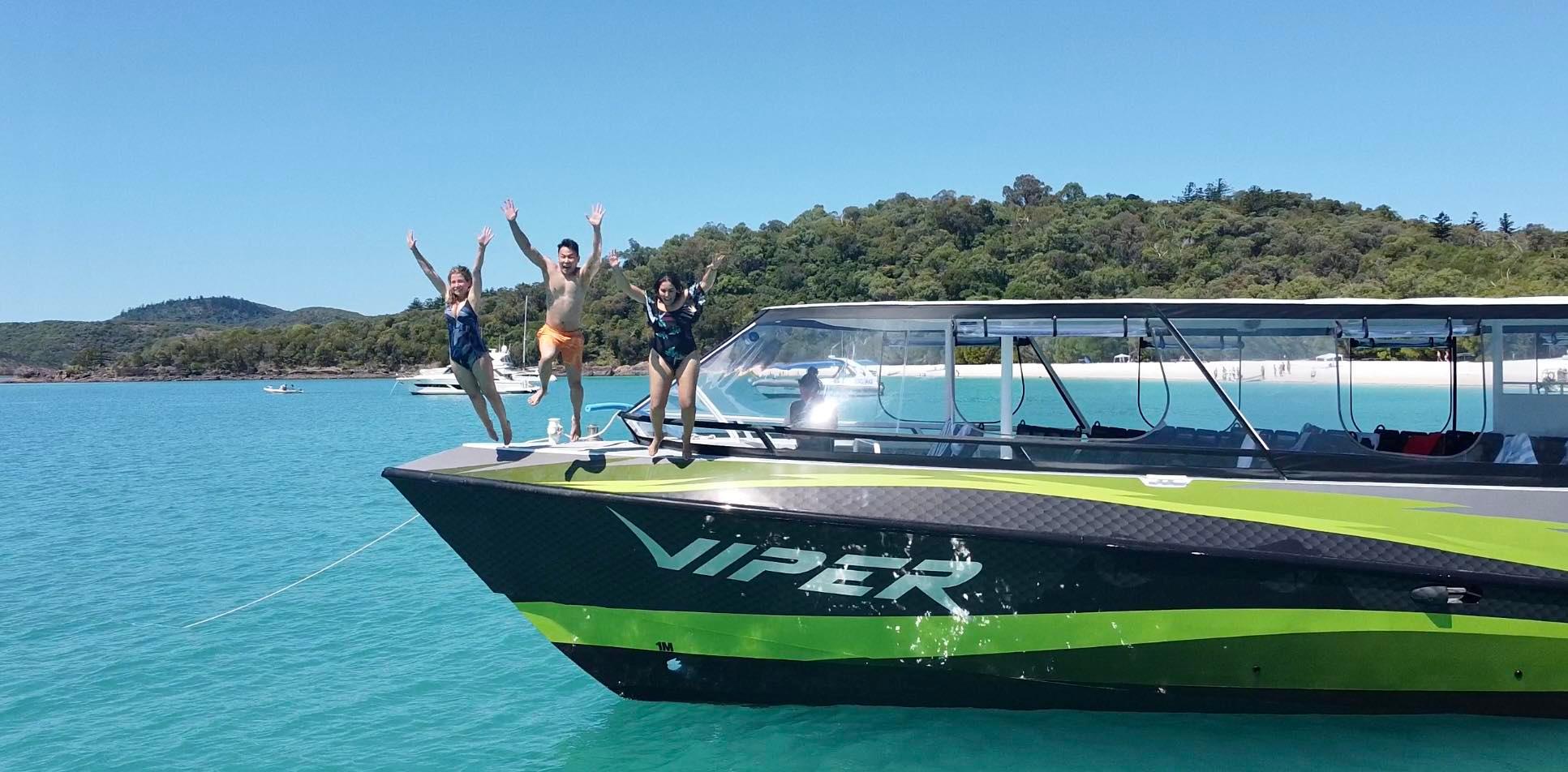 Airlie Beach: Great Barrier Reef & Whitehaven Beach Speedboat Day Tour