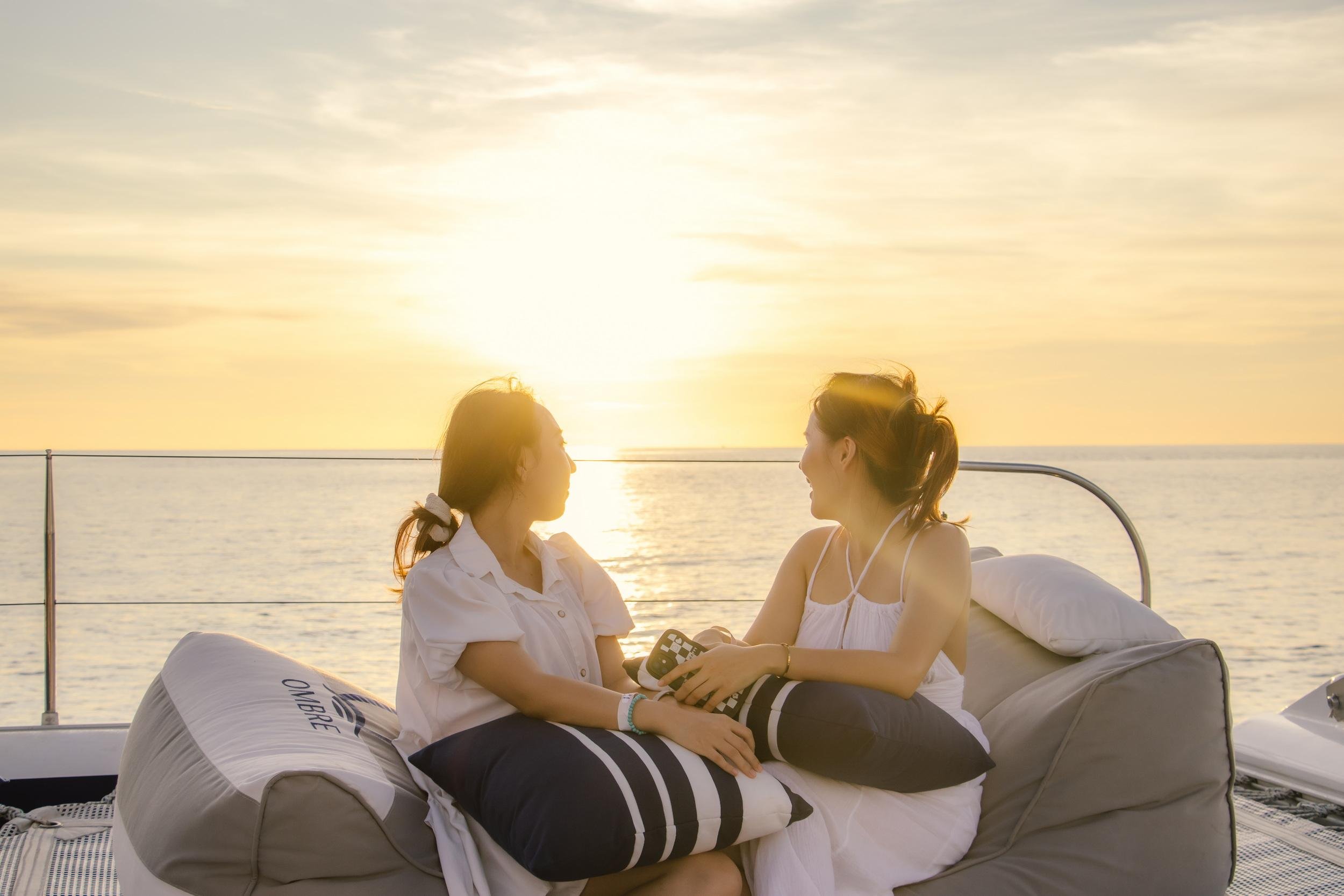 Phuket: Racha & Coral Island Luxury Yacht Day Trip