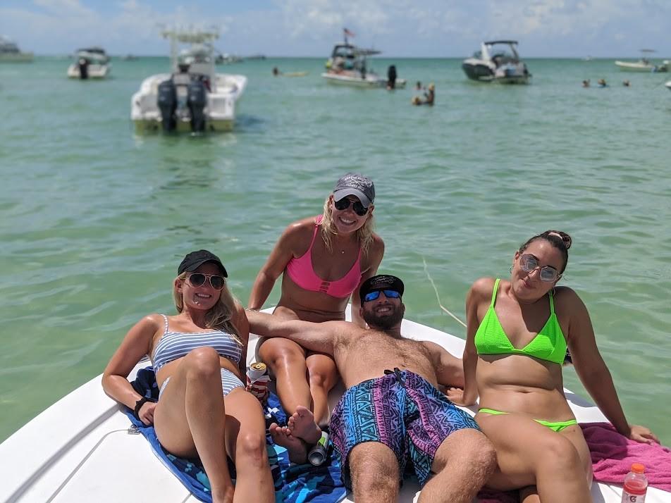 Private Tampa Bay Booze Cruise with Sandbar Stop