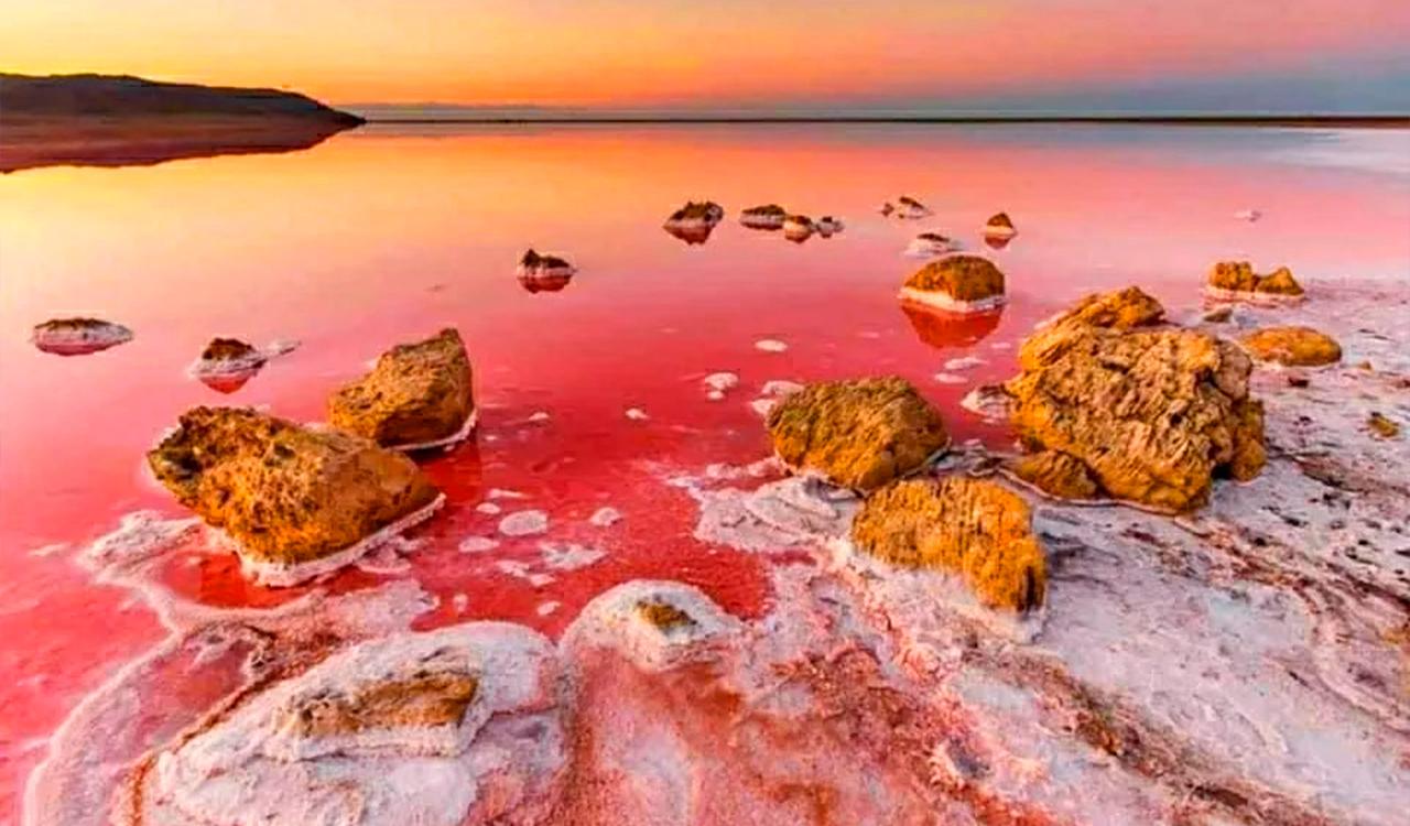 Sumgait, Pink Lake & Cultural Highlights Day Trip