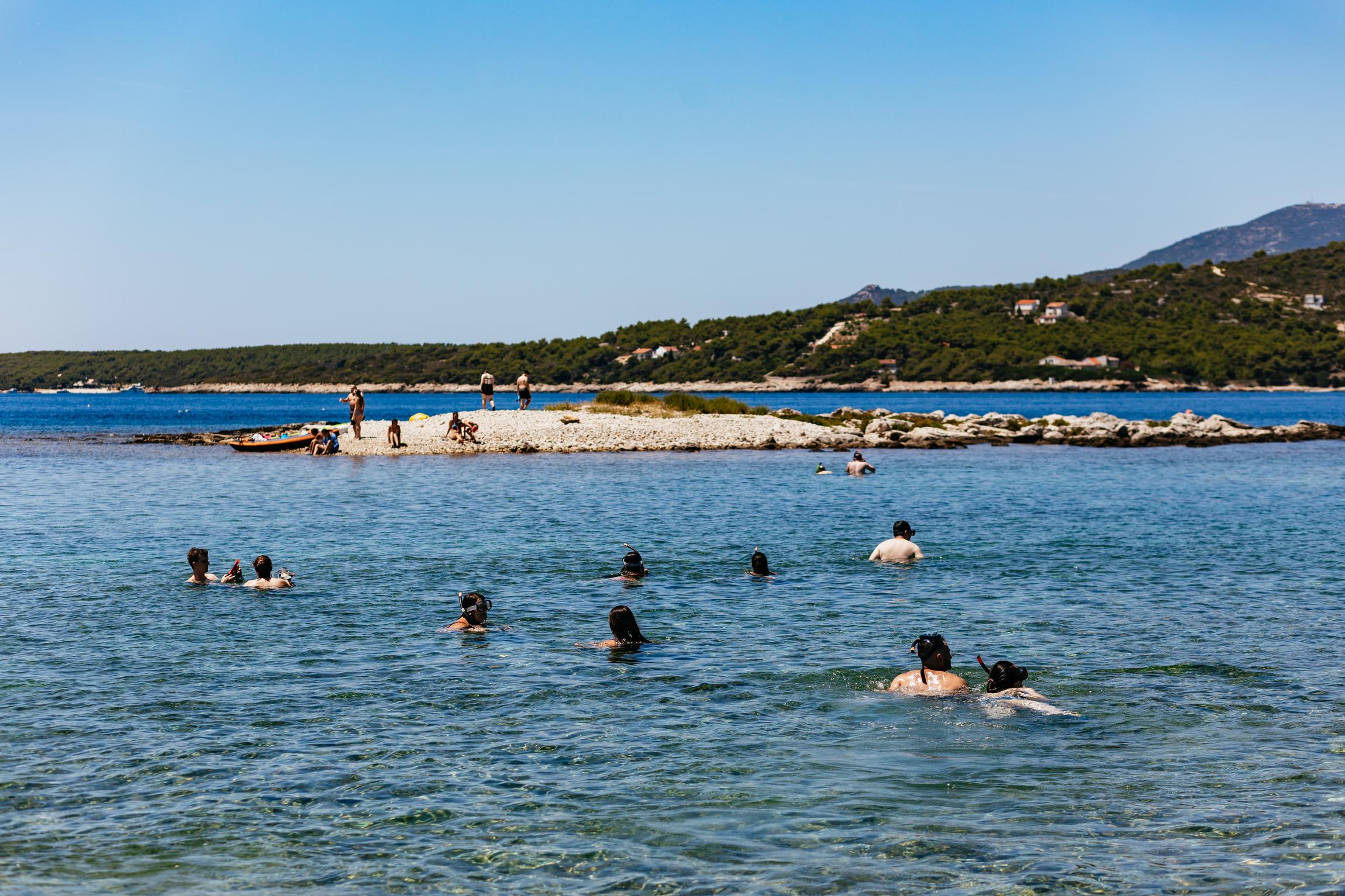 5-Island Speedboat Adventure: Blue Cave & Hvar from Split/Trogir