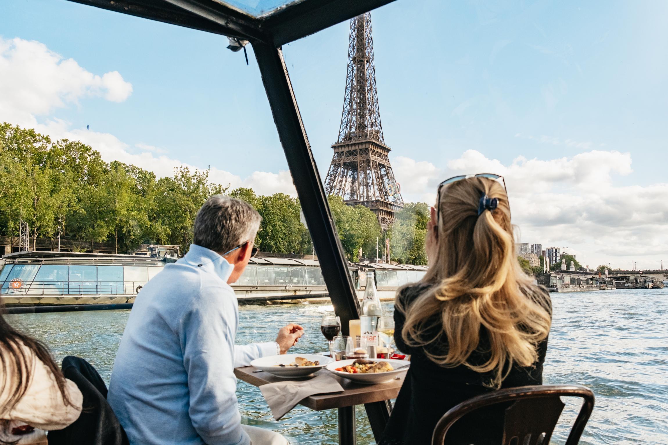 Seine River Gourmet Dinner Cruise