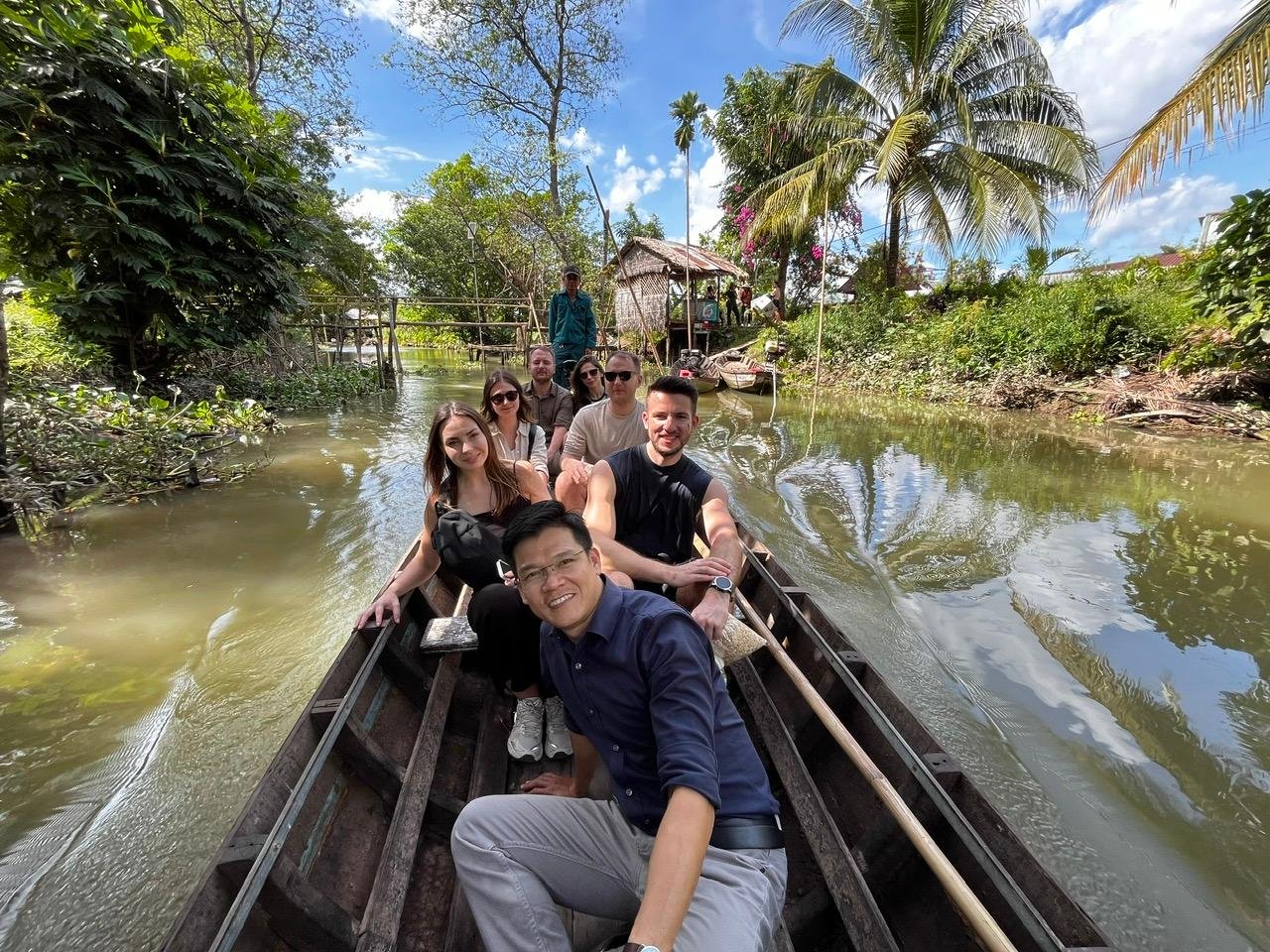 Mekong Delta Day Trip: Cai Rang Floating Market & Cồn Sơn Islet