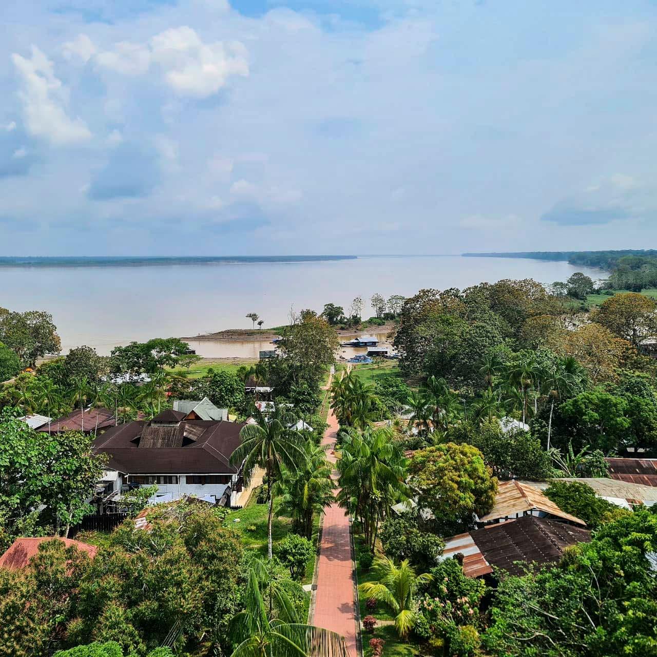 Puerto Nariño Amazon Jungle & Lakes 3-Day Tour