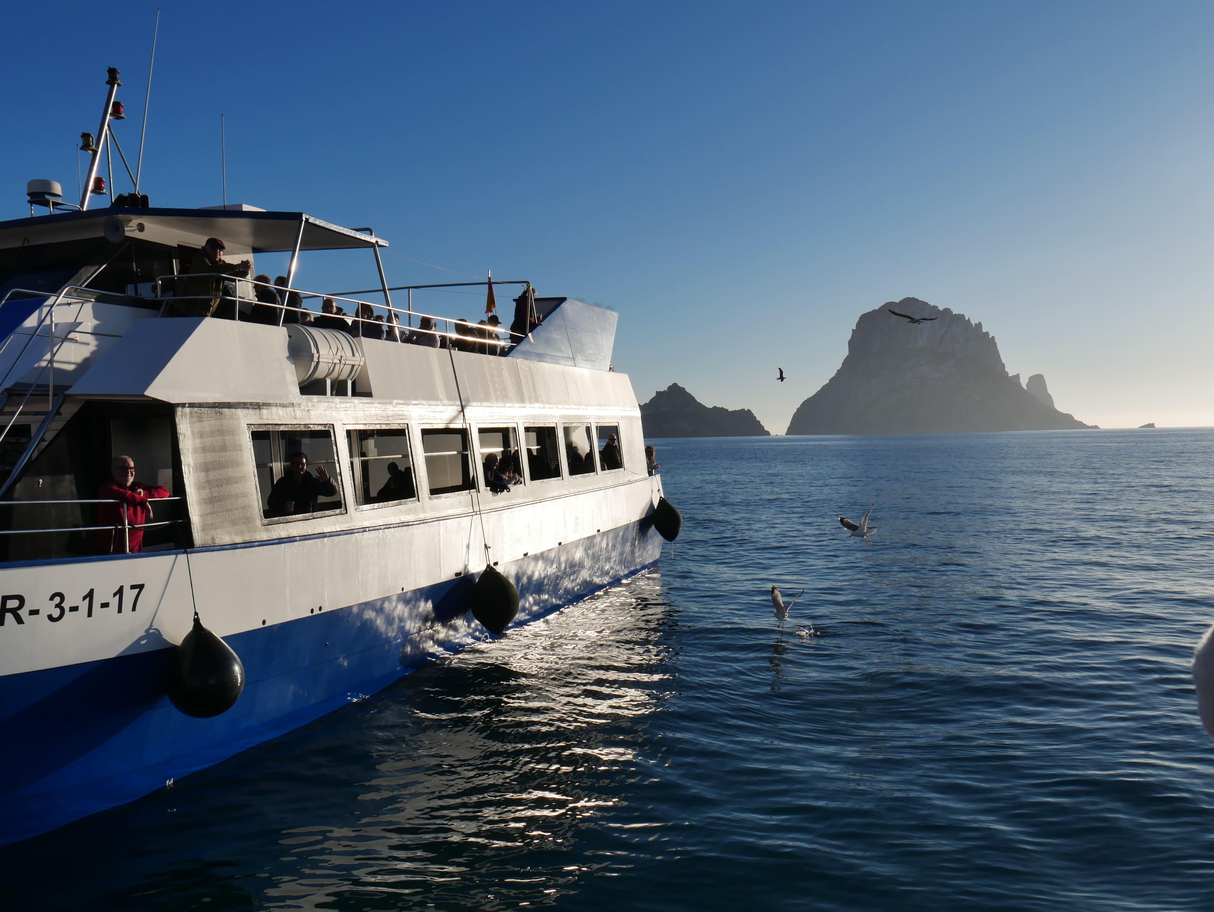 Southwest Ibiza Catamaran Cruise to Es Vedrà
