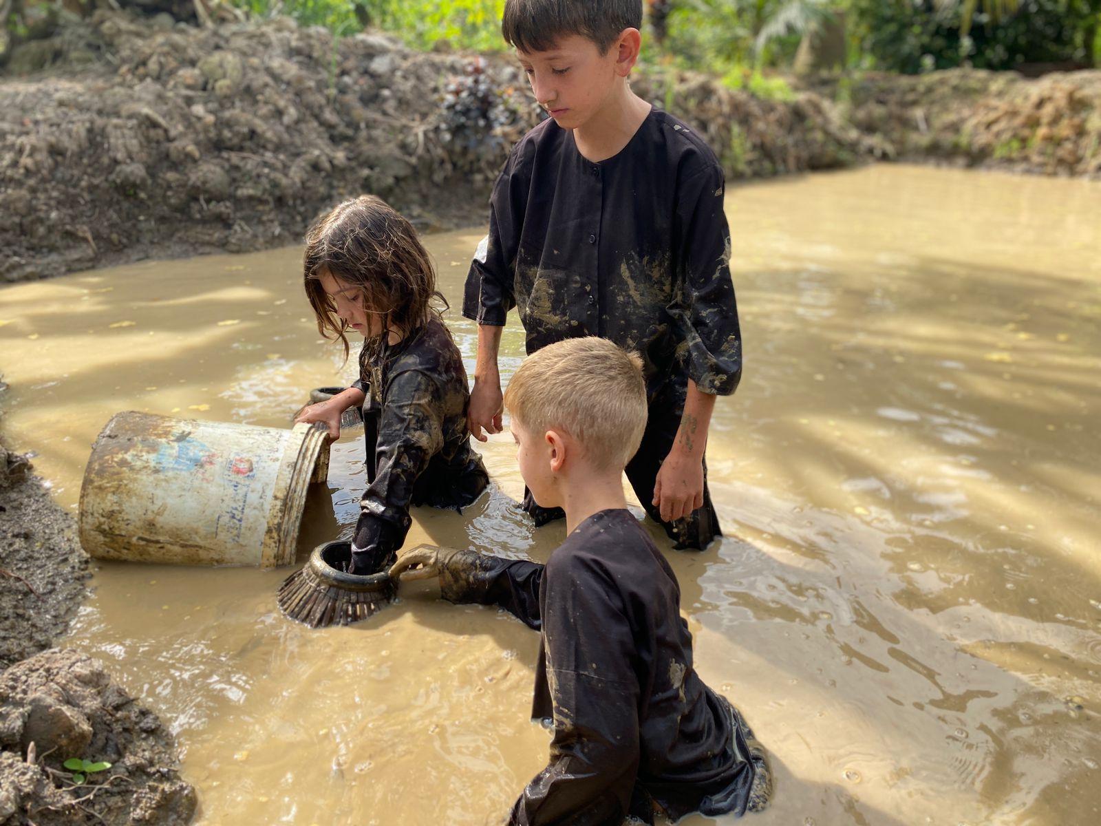 Mekong Delta 2-Day Bike, Kayak & Homestay Adventure from Ho Chi Minh City