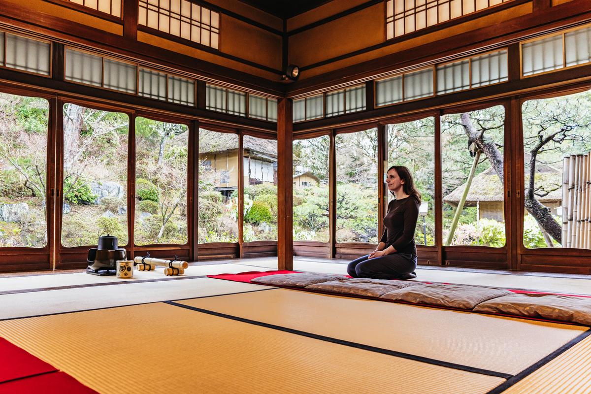 Kyoto Tea Ceremony in a Historic Garden Tea House near Kiyomizu-dera