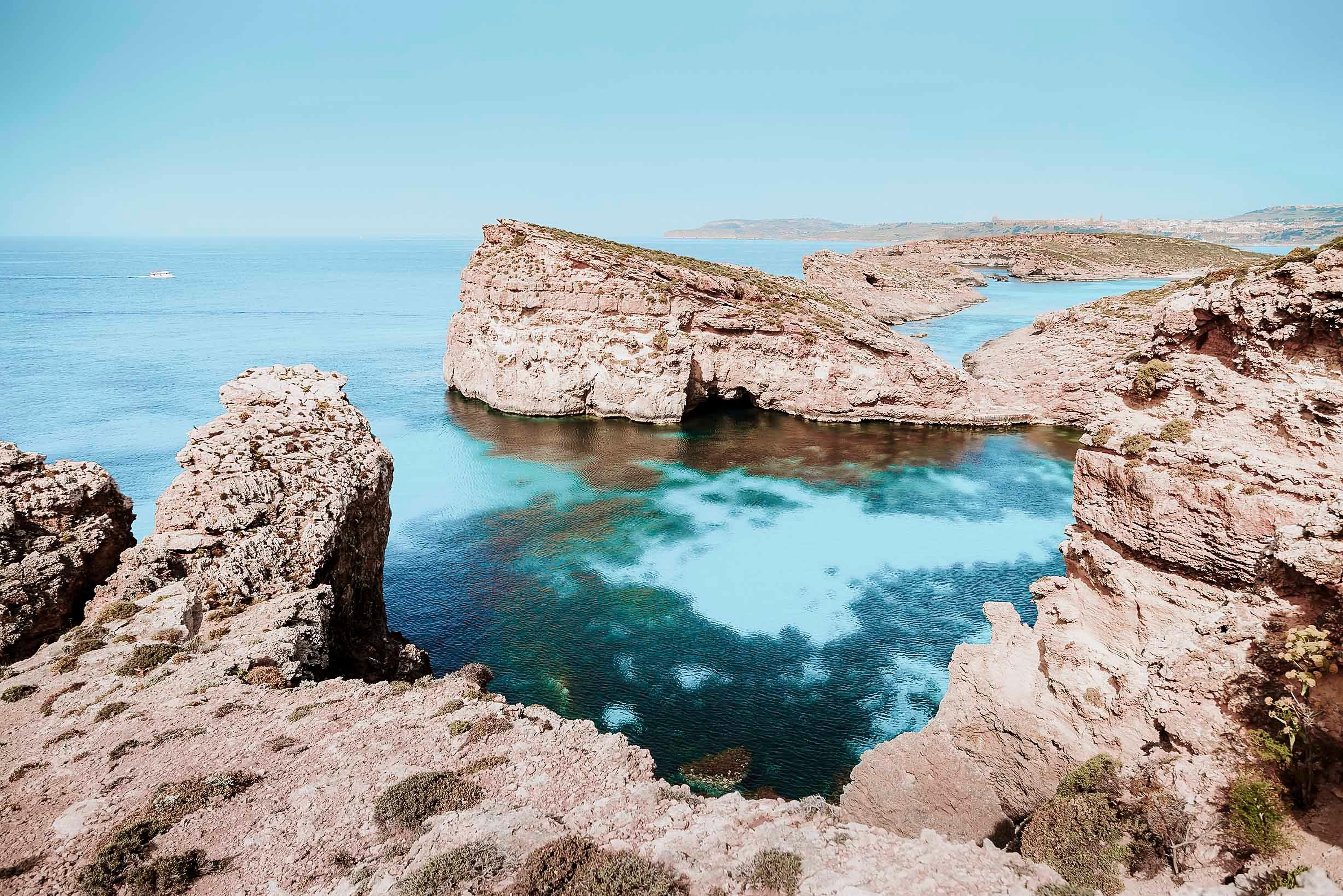 Flexible Ferry to Comino Blue Lagoon & Gozo Option