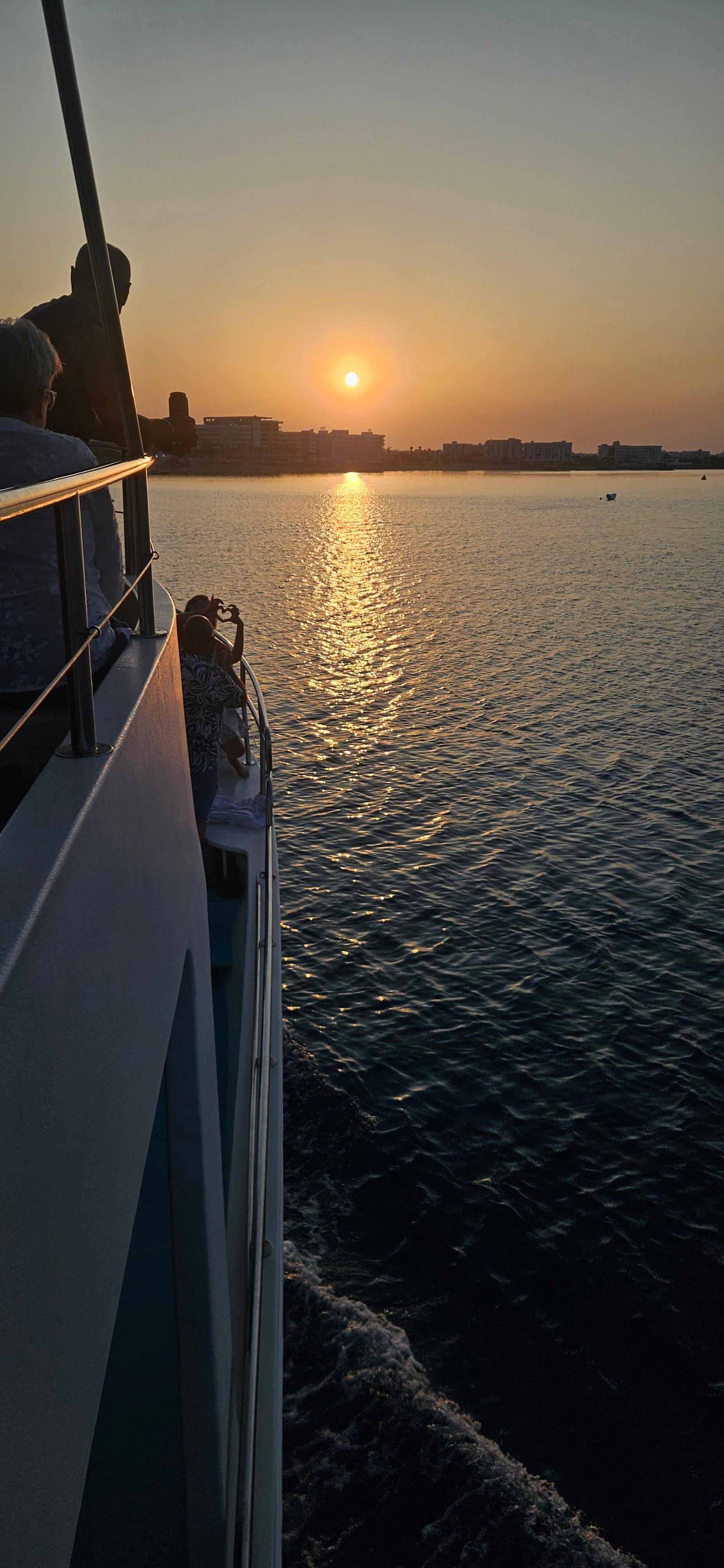 Sunset Cruise to Turtle Cove & Blue Lagoon