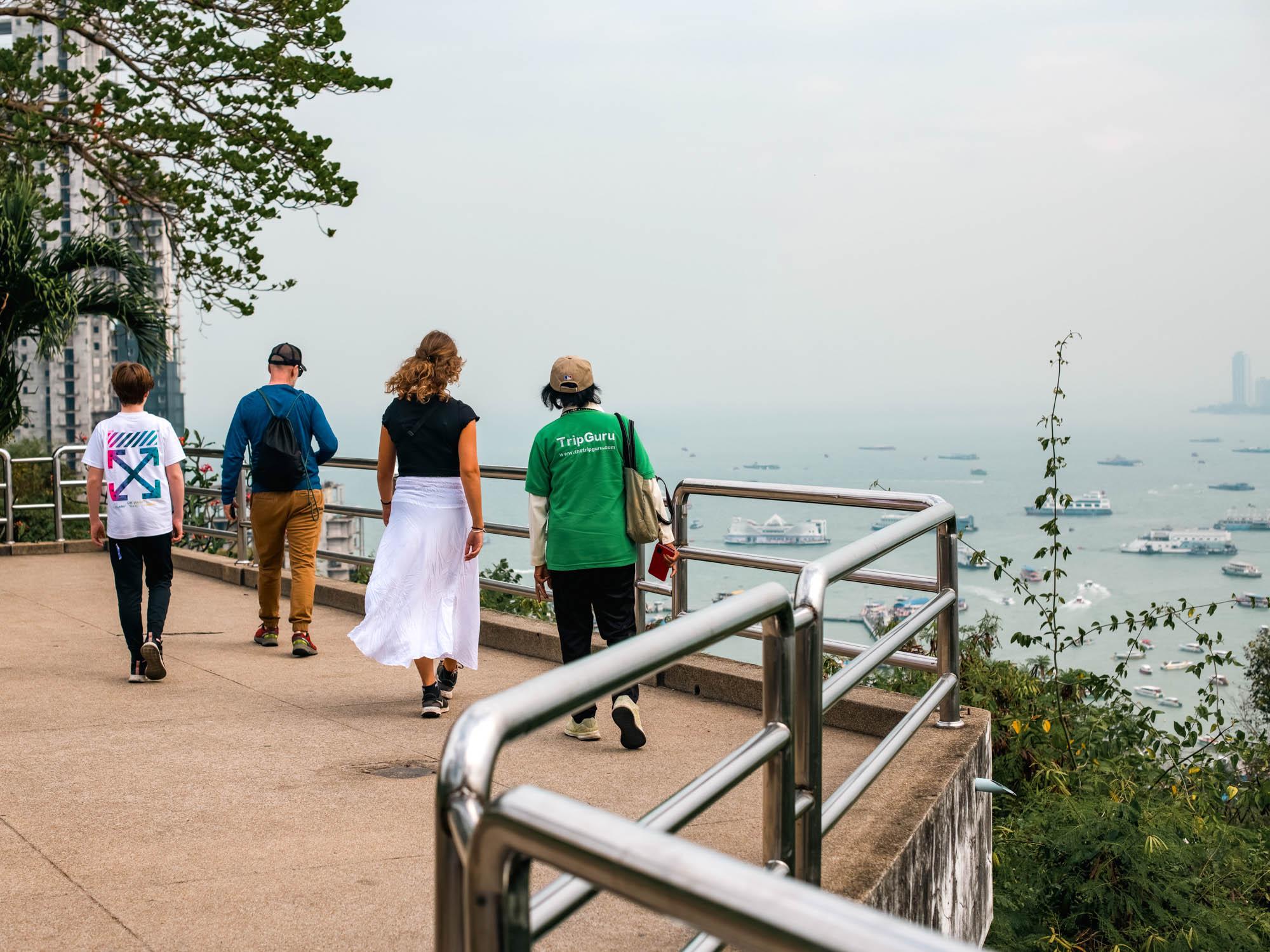 Bangkok to Pattaya: Koh Larn Island & Sanctuary of Truth Day Trip